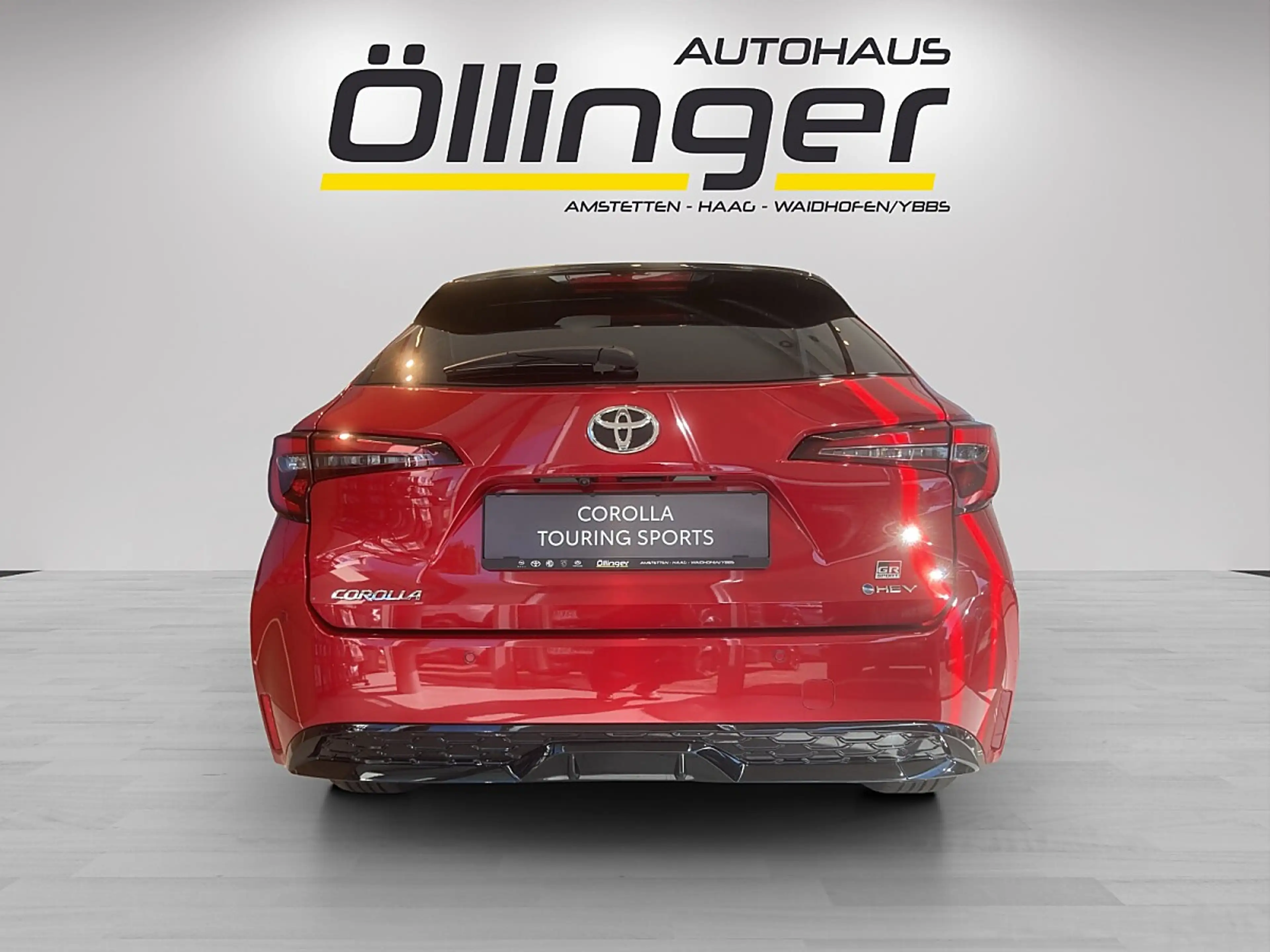 Toyota Corolla 2,0 Touring Sports Hybrid GR-Sport — photo 5