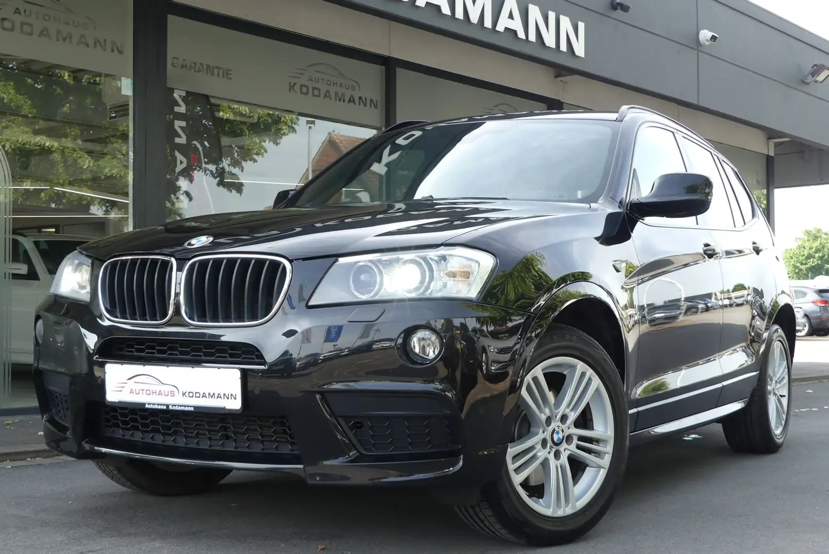 BMW X3 xDrive 20d*M-Sportpaket*Leder*HUD*Pano*18"Alu Black - 1