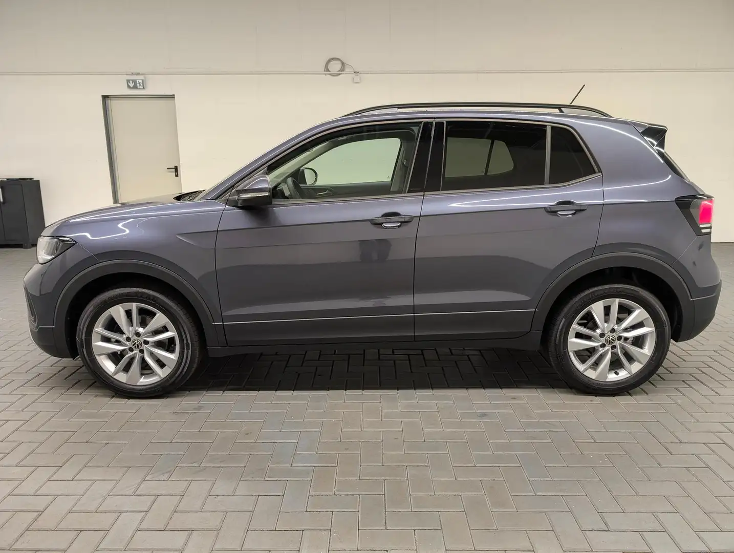 Volkswagen T-Cross LED/App-C./SHZ/Kam/VirCo/Keyless/17-LM Gris - 2