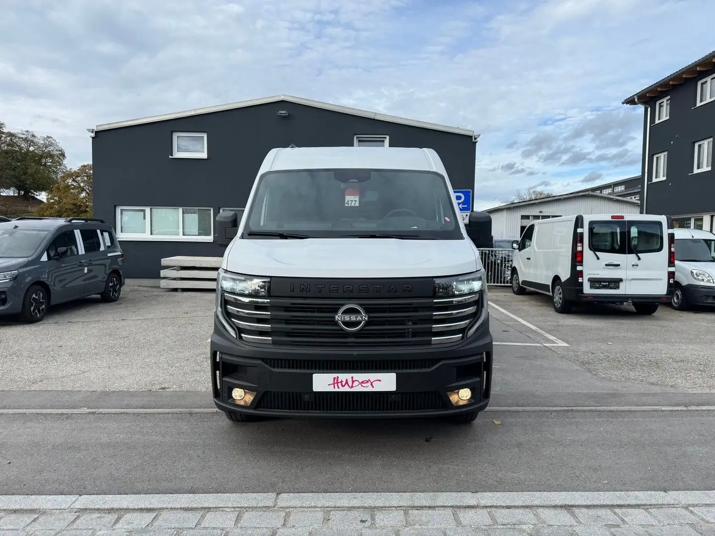 Nissan Interstar L2H2 3,5 dCi 150 FWD - N-Connecta Weiß - 2
