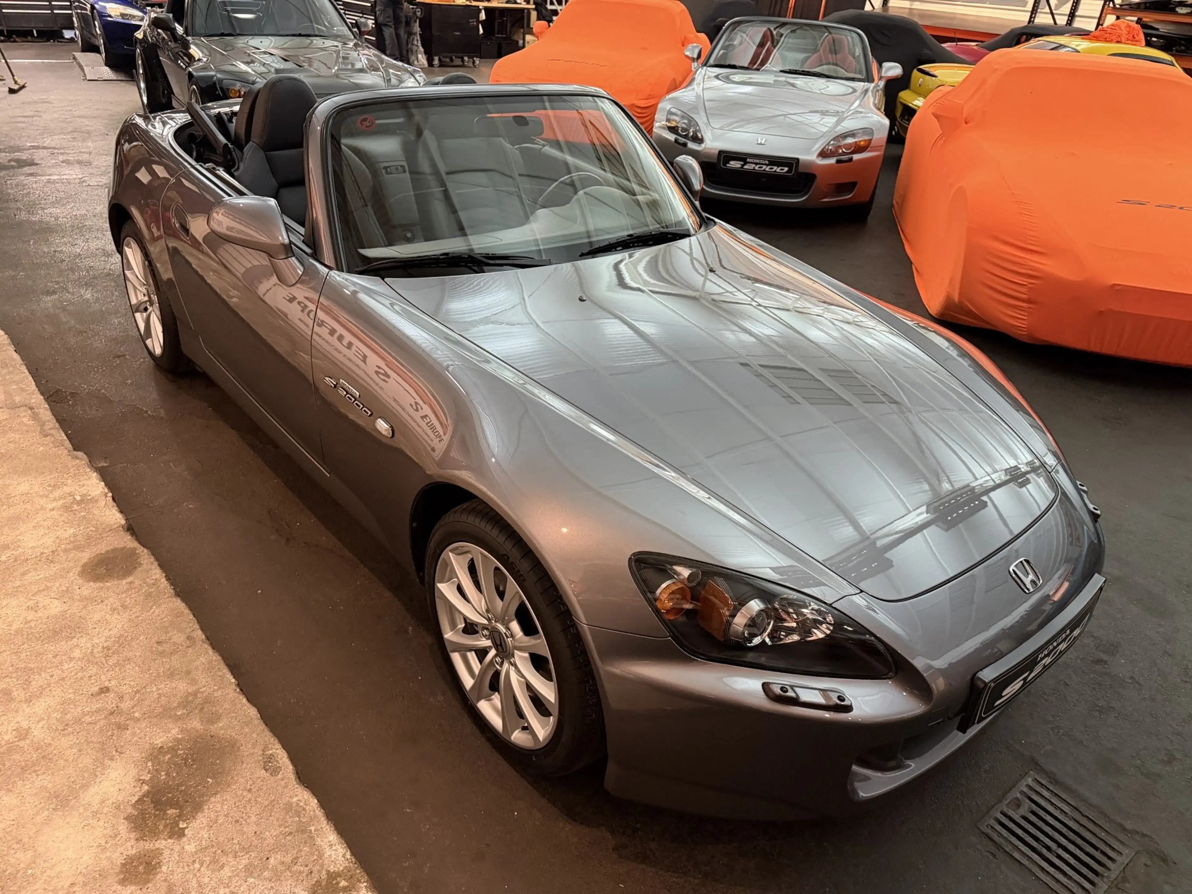 Honda S 2000 S2000 2.0i COLLECTORS ITEM ! — photo 4