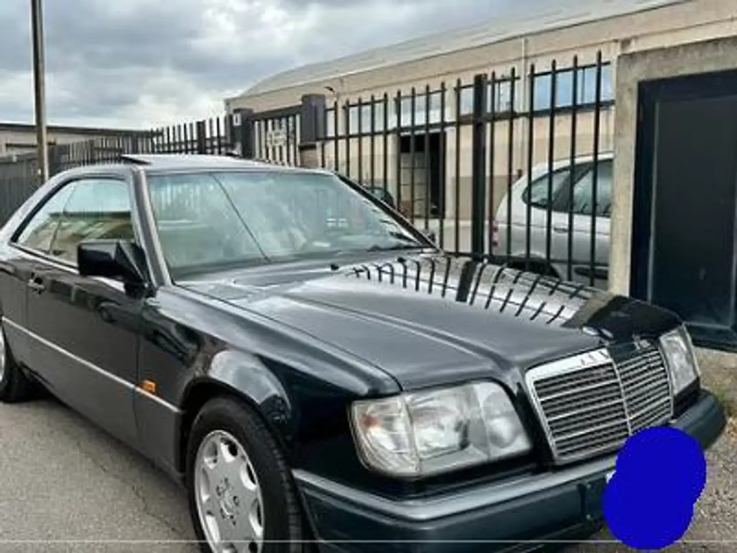 Mercedes-Benz E 200 Classe E - W124 Coupe Coupe CE Noir - 2