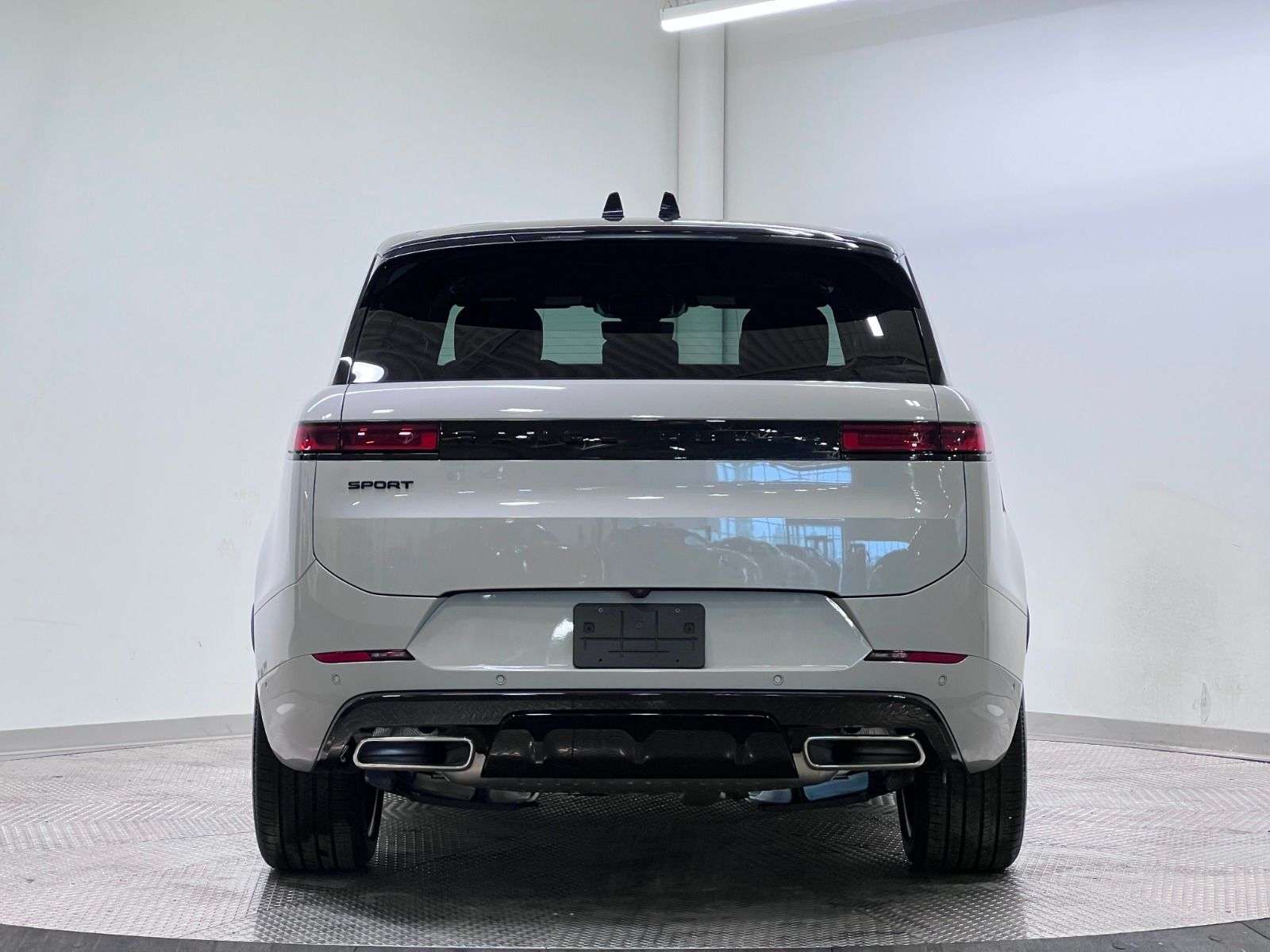2026 Land Rover Range Rover Sport P400 DYNAMIC HSE thumb 9