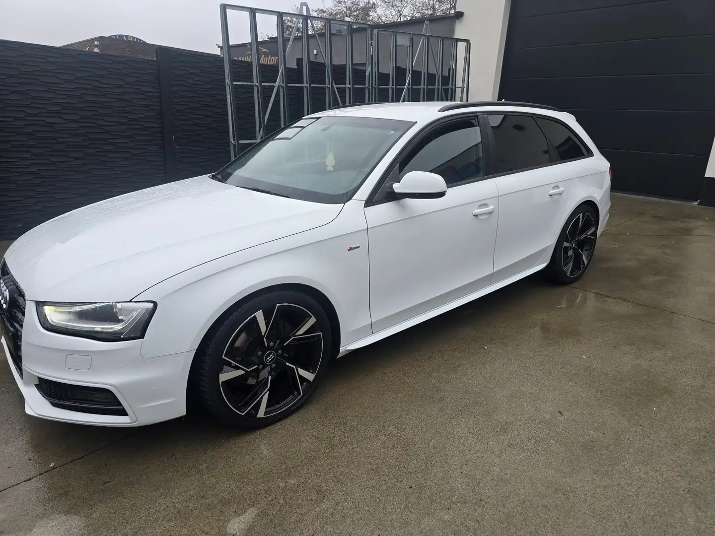 Audi A4 A4 Avant 2.0 TDi S line** PRETE IMMATRICULER** - 2