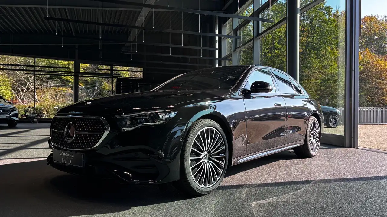 Mercedes-Benz E 220