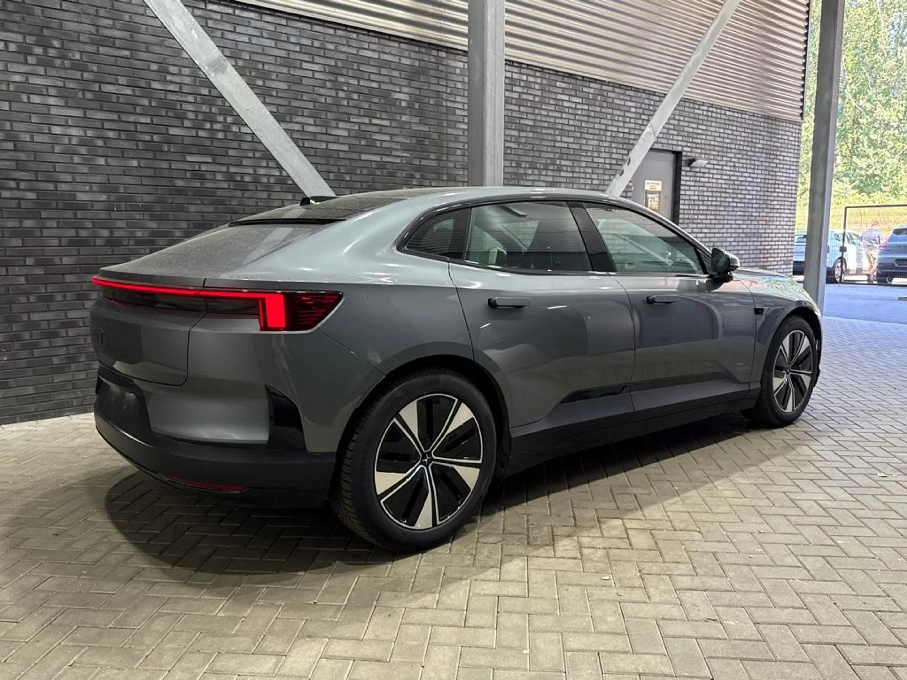Polestar 4 Long Range Single motor Plus 100 kWh | ACC | Pilot — photo 2