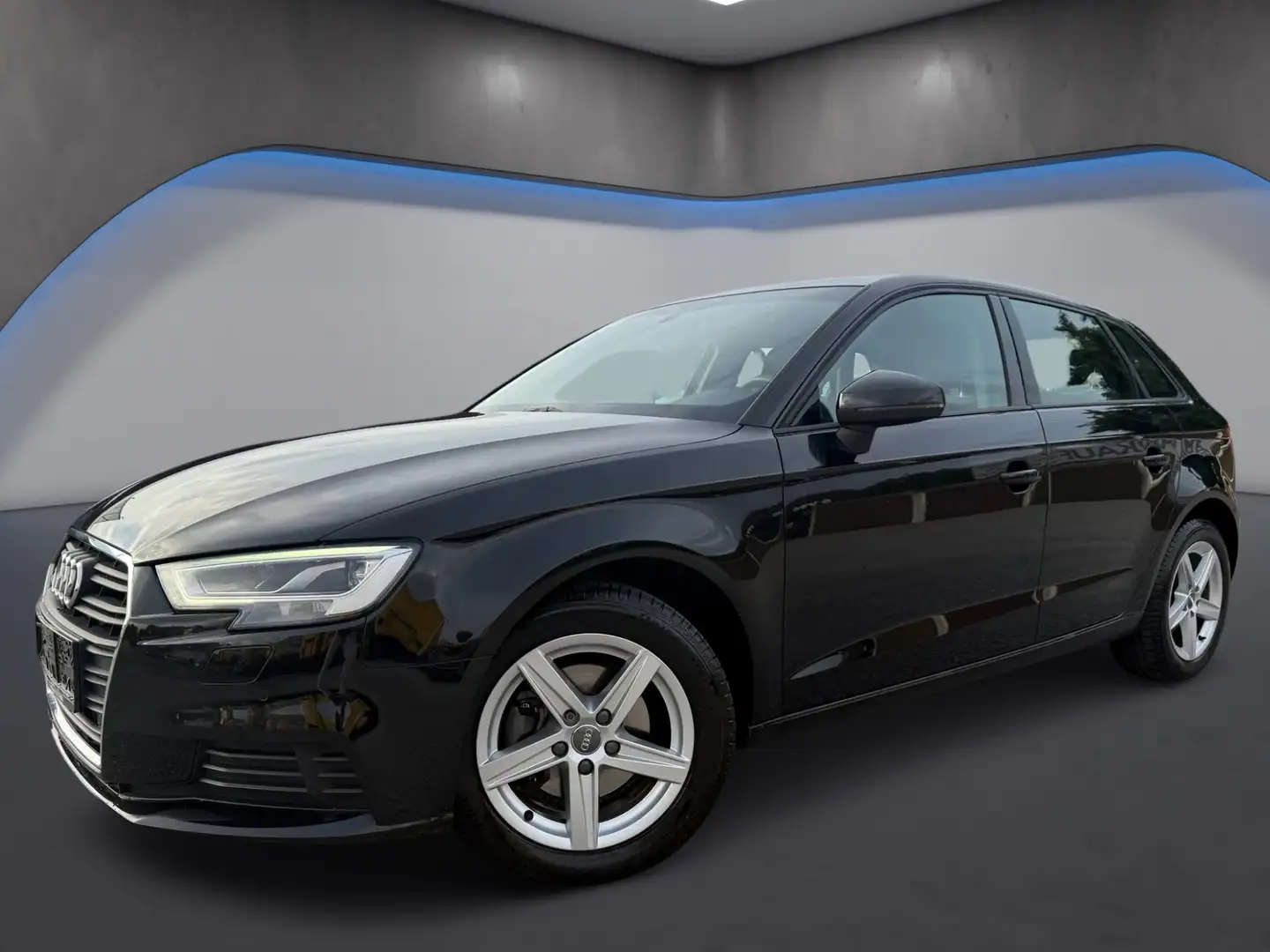 Audi A3 1.6 TDI advanced *MatrixLED*Leder*Navi*PDC* Noir - 2