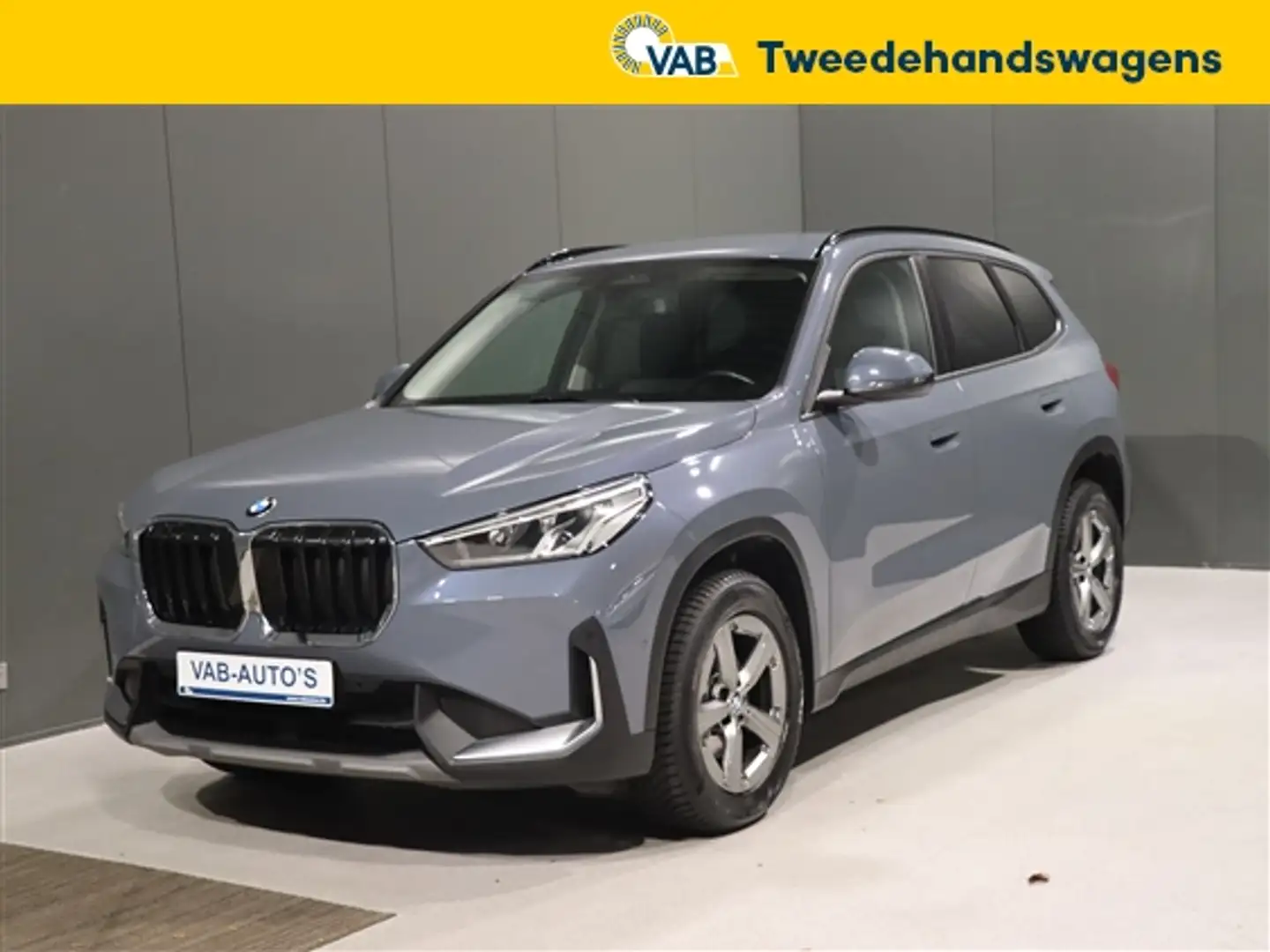 BMW X1 SDRIVE 18I Gris - 1
