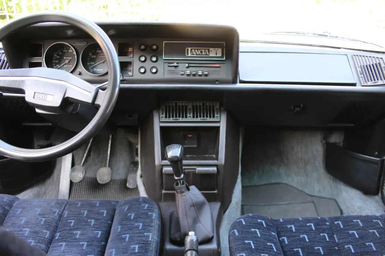 Lancia Gamma coupè Pininfarina, foto 9