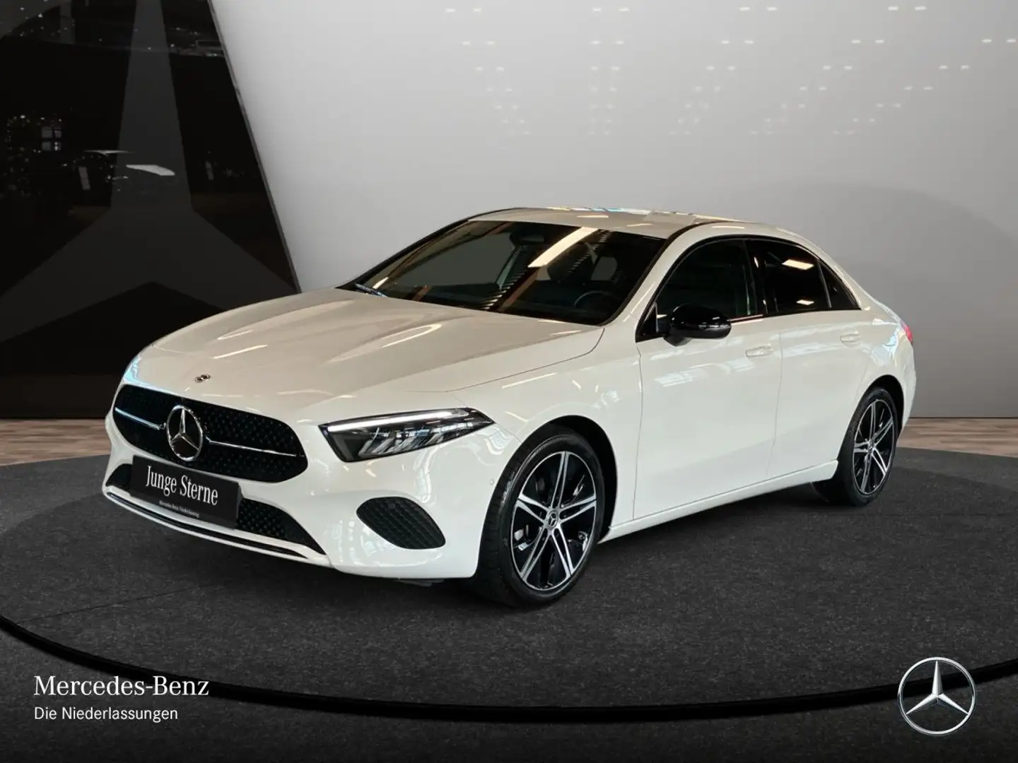 Mercedes-Benz A 200 d Lim PROGRESSIVE+NIGHT+AHK+LED+STHZG+KAMERA Weiß - 2