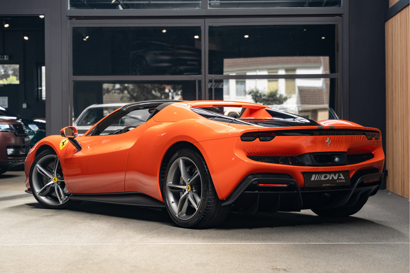 Ferrari 296 GTS Rosso Dino Lift JBL Matte Carbon Airbushed Shields — photo 5