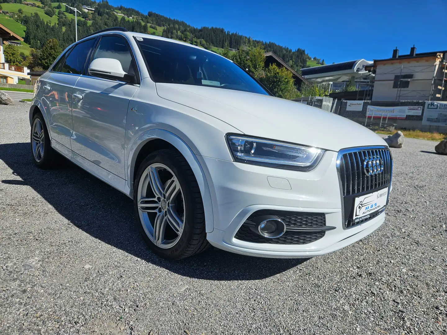 Audi Q3 2.0 TDI Quattro S-LINE Weiß - 1