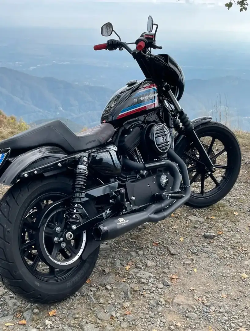 Harley-Davidson Sportster 1200 Noir - 1