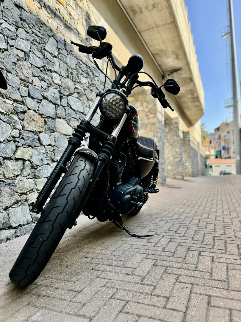 Harley-Davidson Sportster 1200 Noir - 2