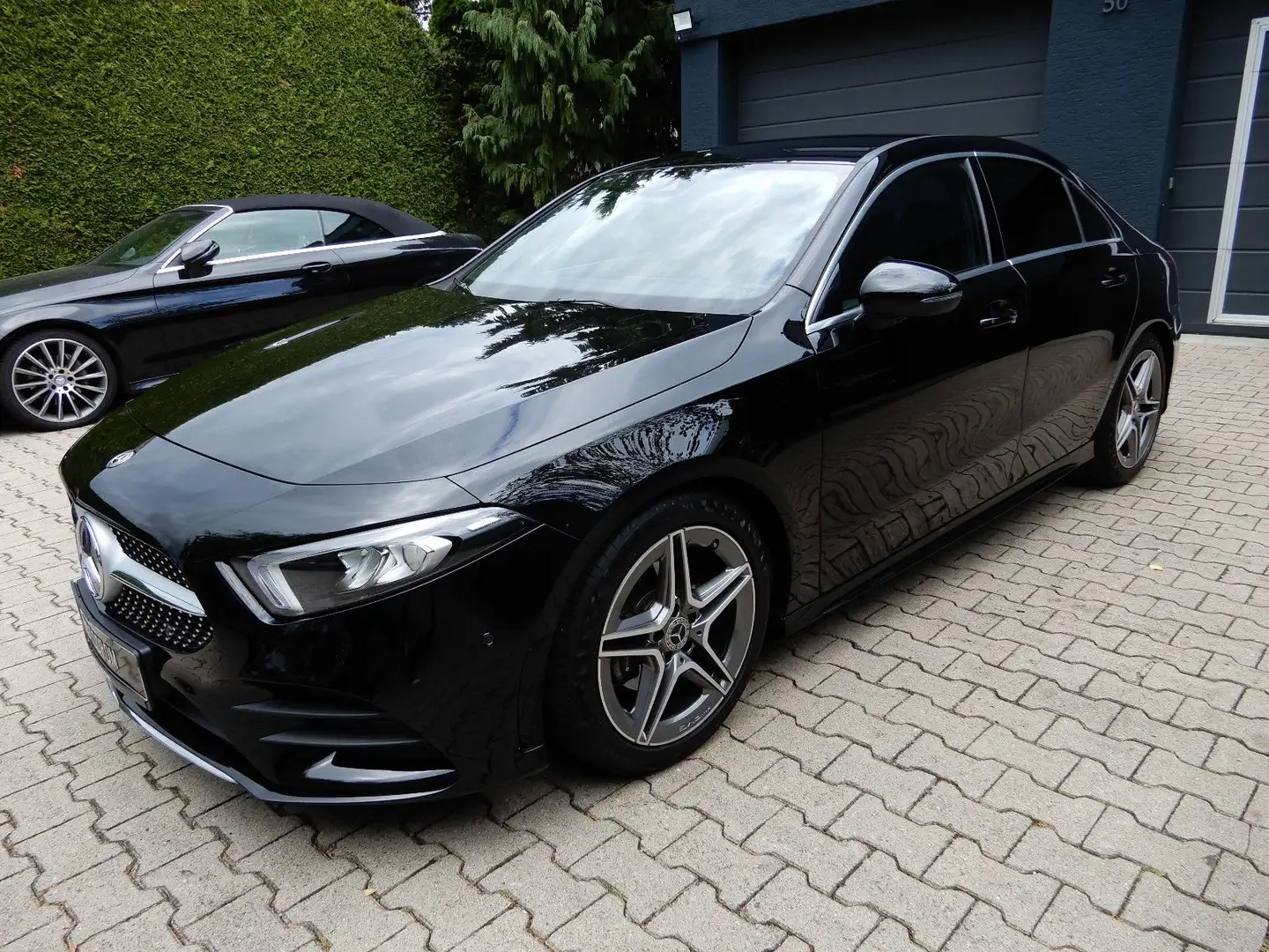 Mercedes-Benz A 200 KAMERA LED AMBIENTE LIMOUSINE AMG-LINE Schwarz - 2