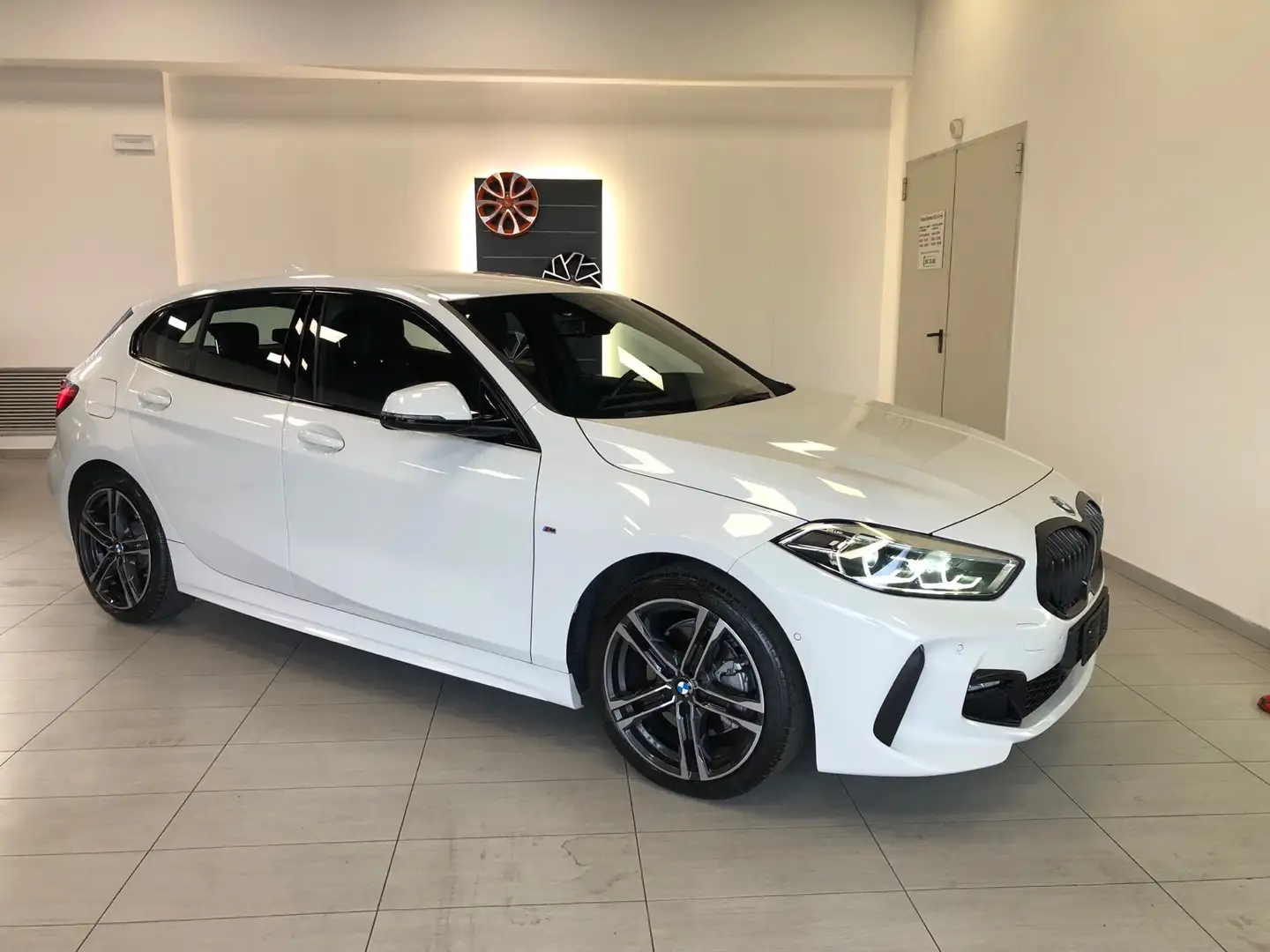 BMW 118 118d Msport auto Wit - 2