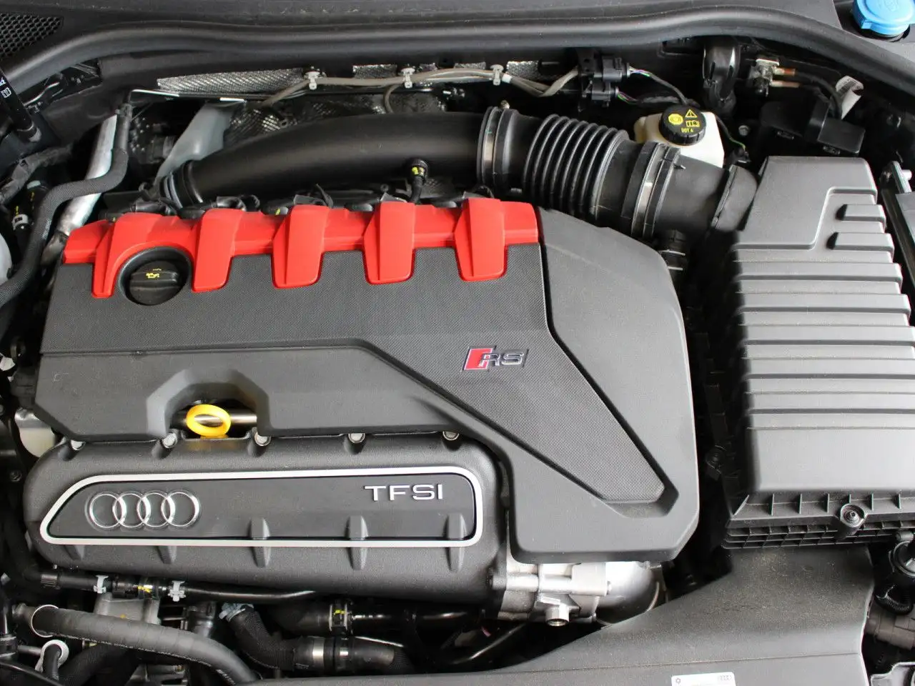 Audi RS3 TFSI Sportback quattro Carbon/Sportabgas/HUD/P 15