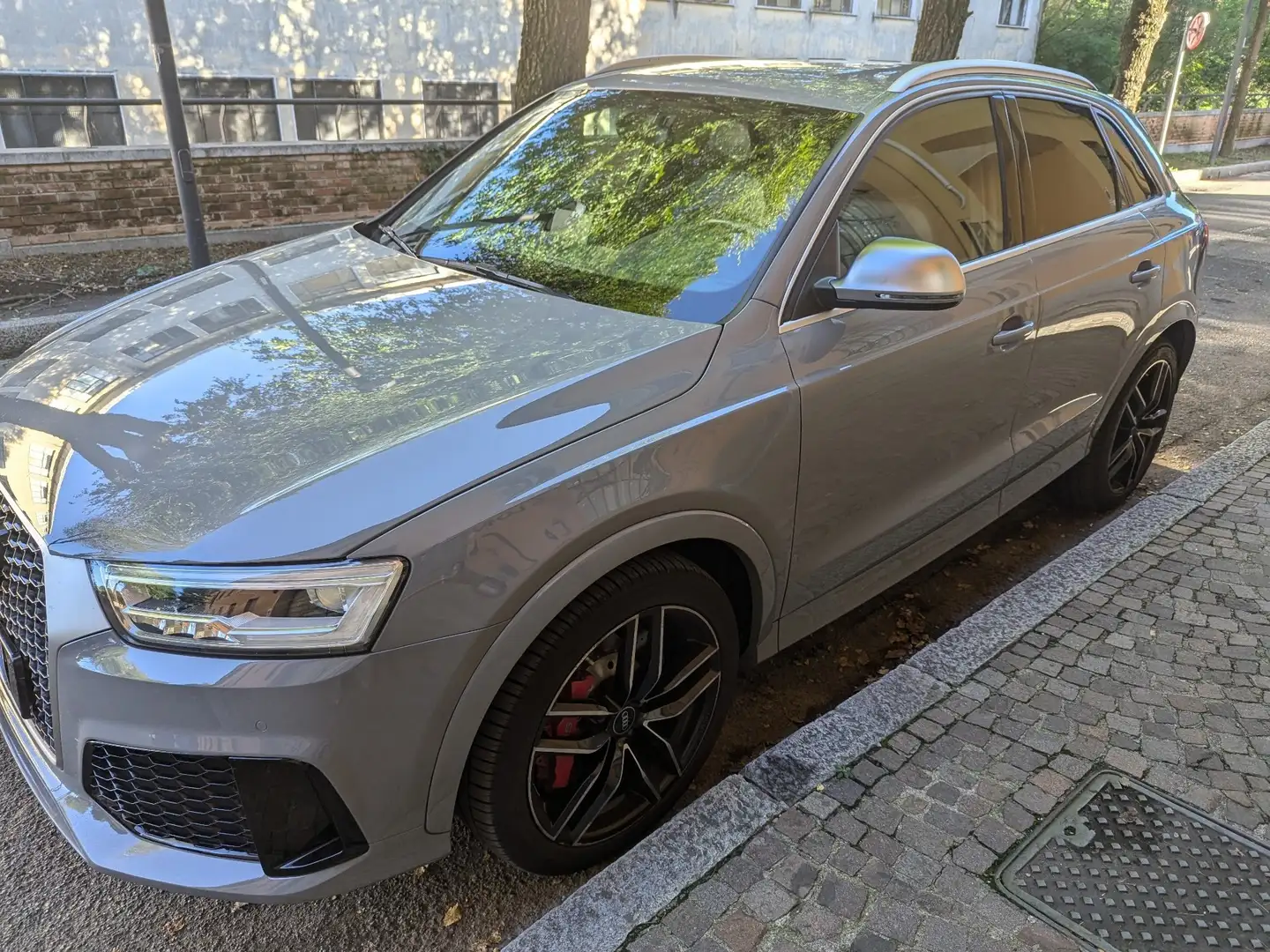 Audi RS Q3 2.5 tfsi quattro s-tronic - 2