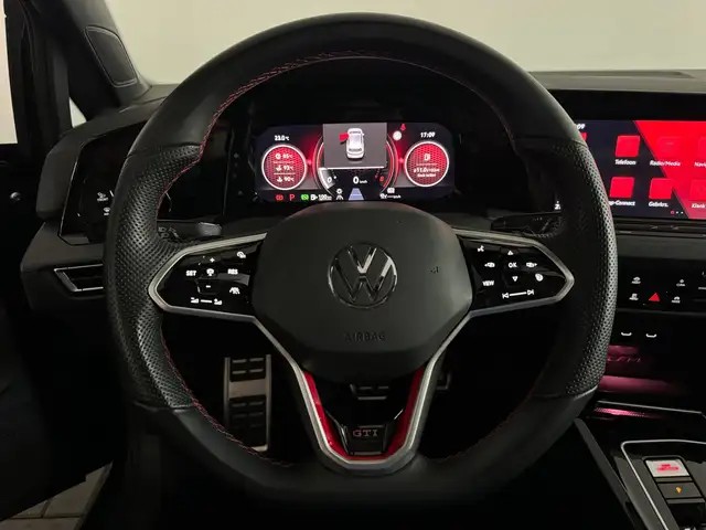 Volkswagen Golf view 14