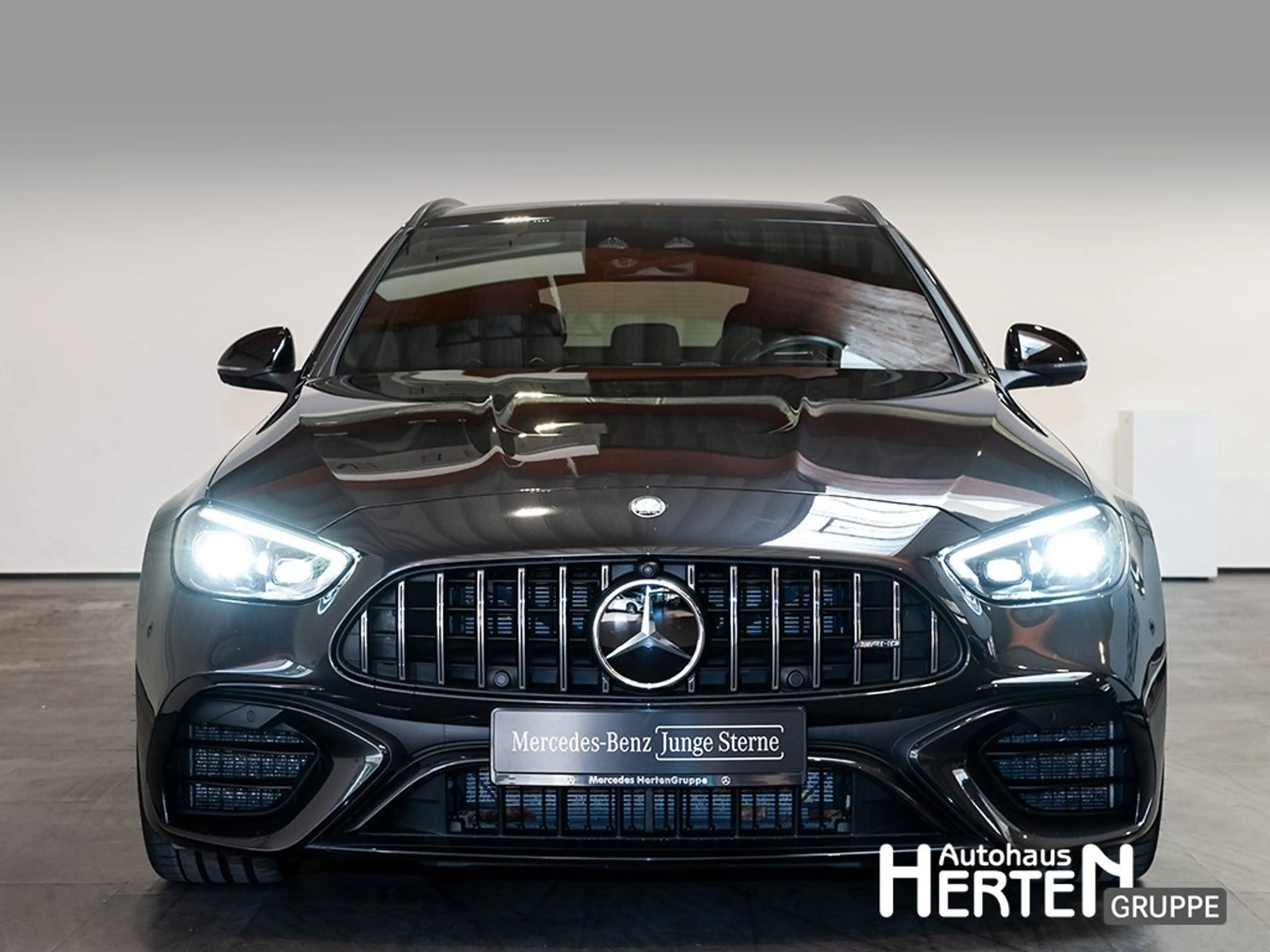 Mercedes-Benz C 63 AMG Mercedes-AMG C 63S E T-Modell+NIGHT+HUD+PANO+AHK — photo 2