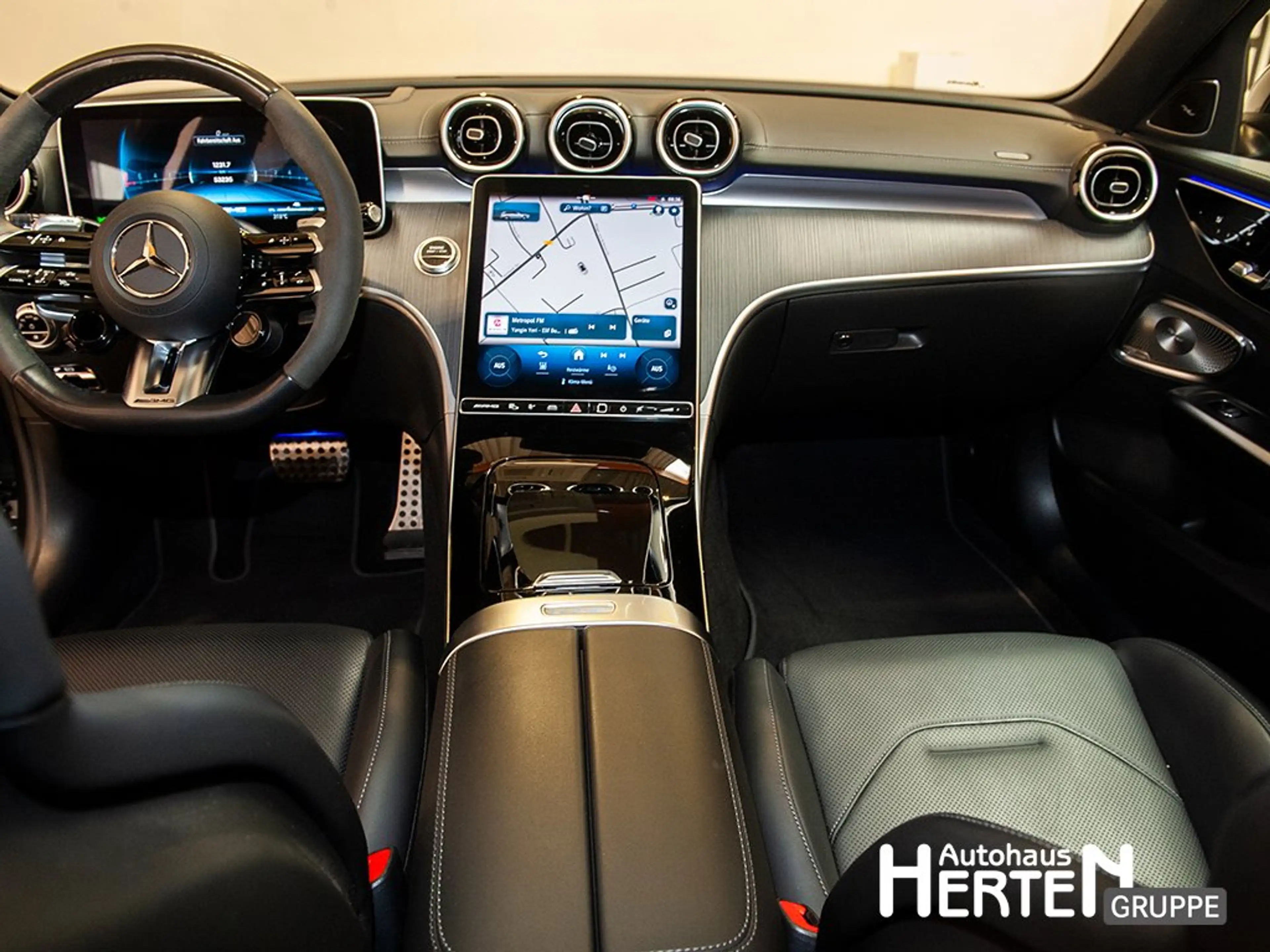 Mercedes-Benz C 63 AMG Mercedes-AMG C 63S E T-Modell+NIGHT+HUD+PANO+AHK — photo 10