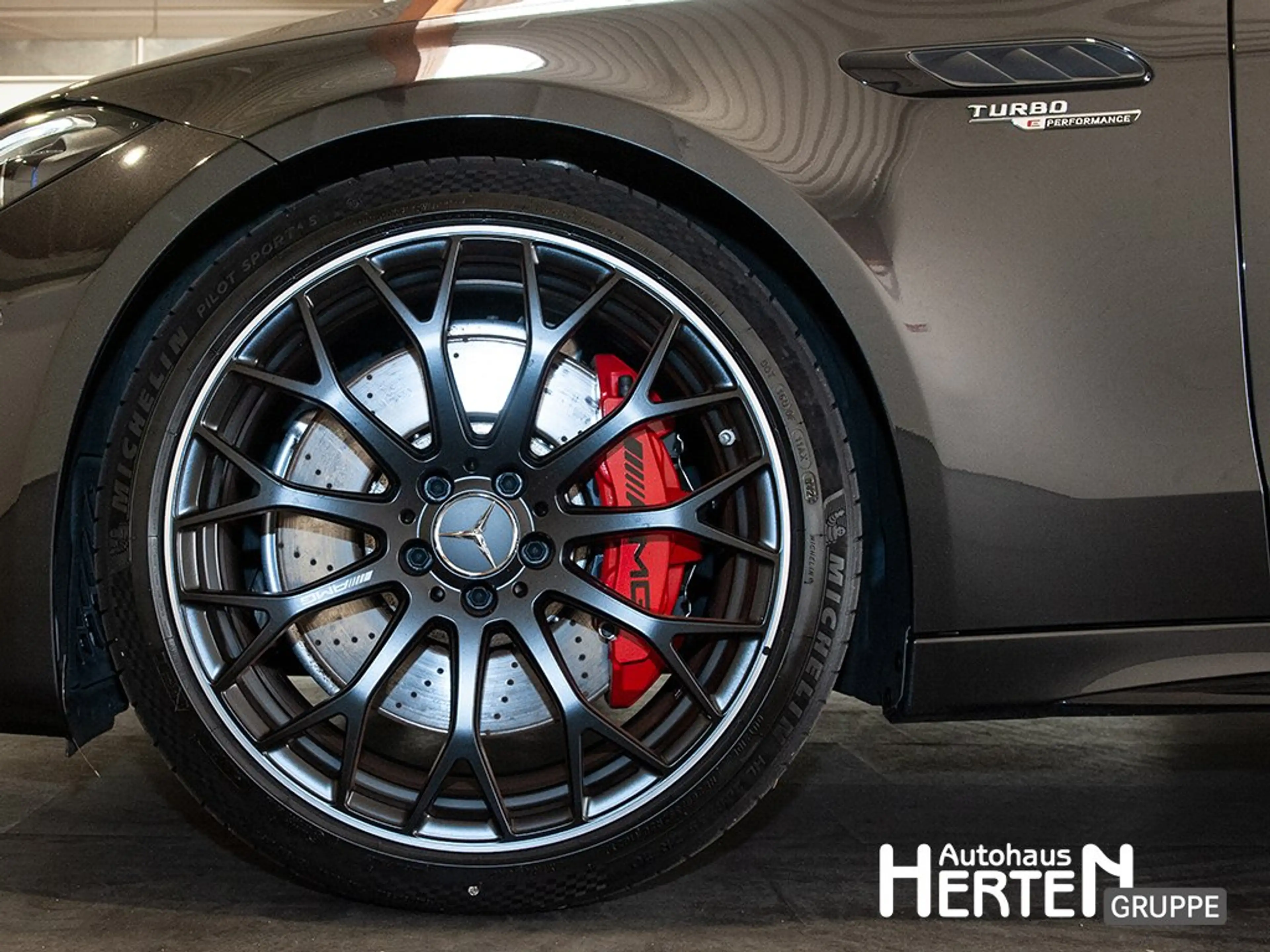 Mercedes-Benz C 63 AMG Mercedes-AMG C 63S E T-Modell+NIGHT+HUD+PANO+AHK — photo 5