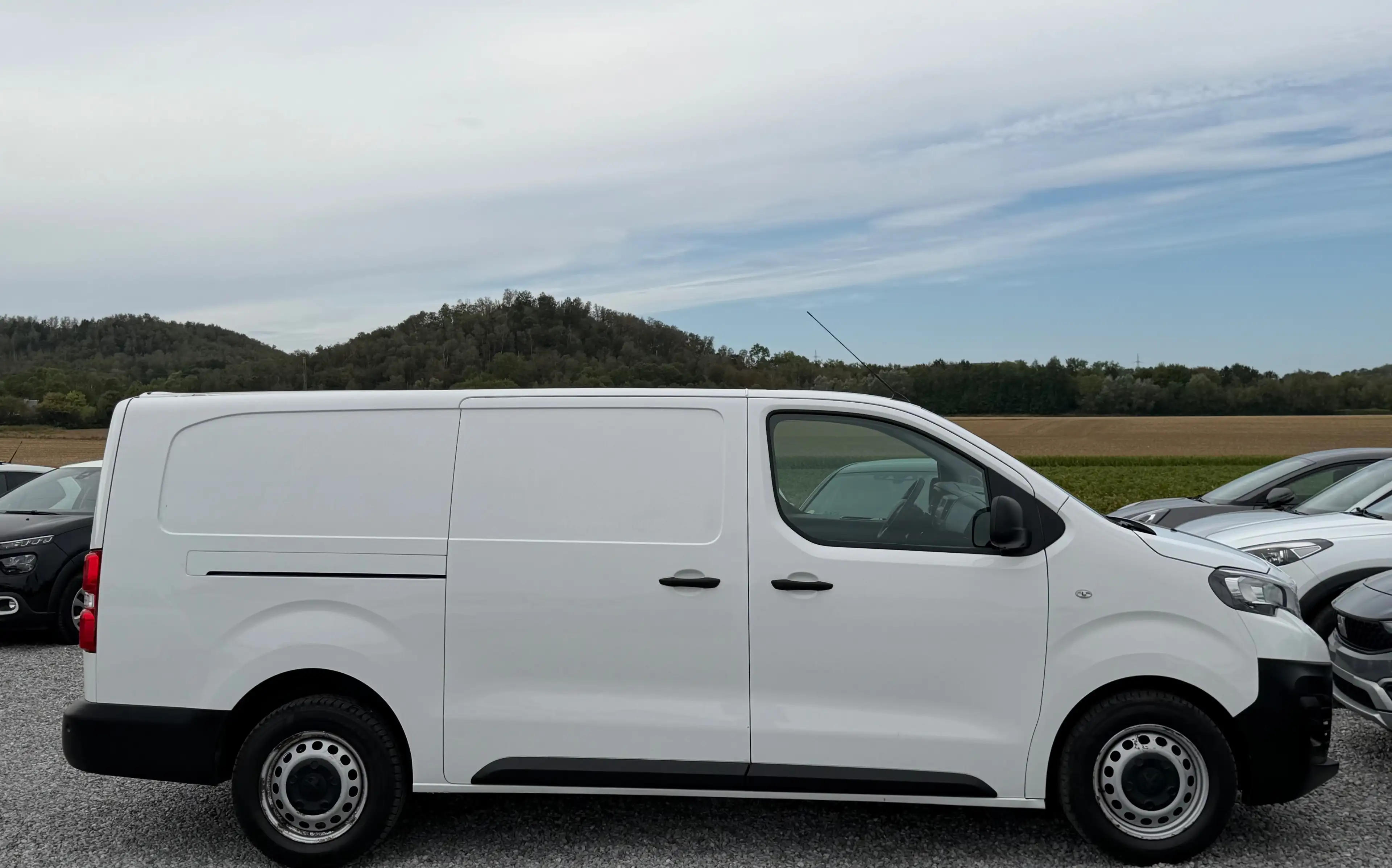Peugeot Expert LONG CHASSIS - DOUBLE PORTE LATERAL - 3 PLACES - GARANTIE — photo 4