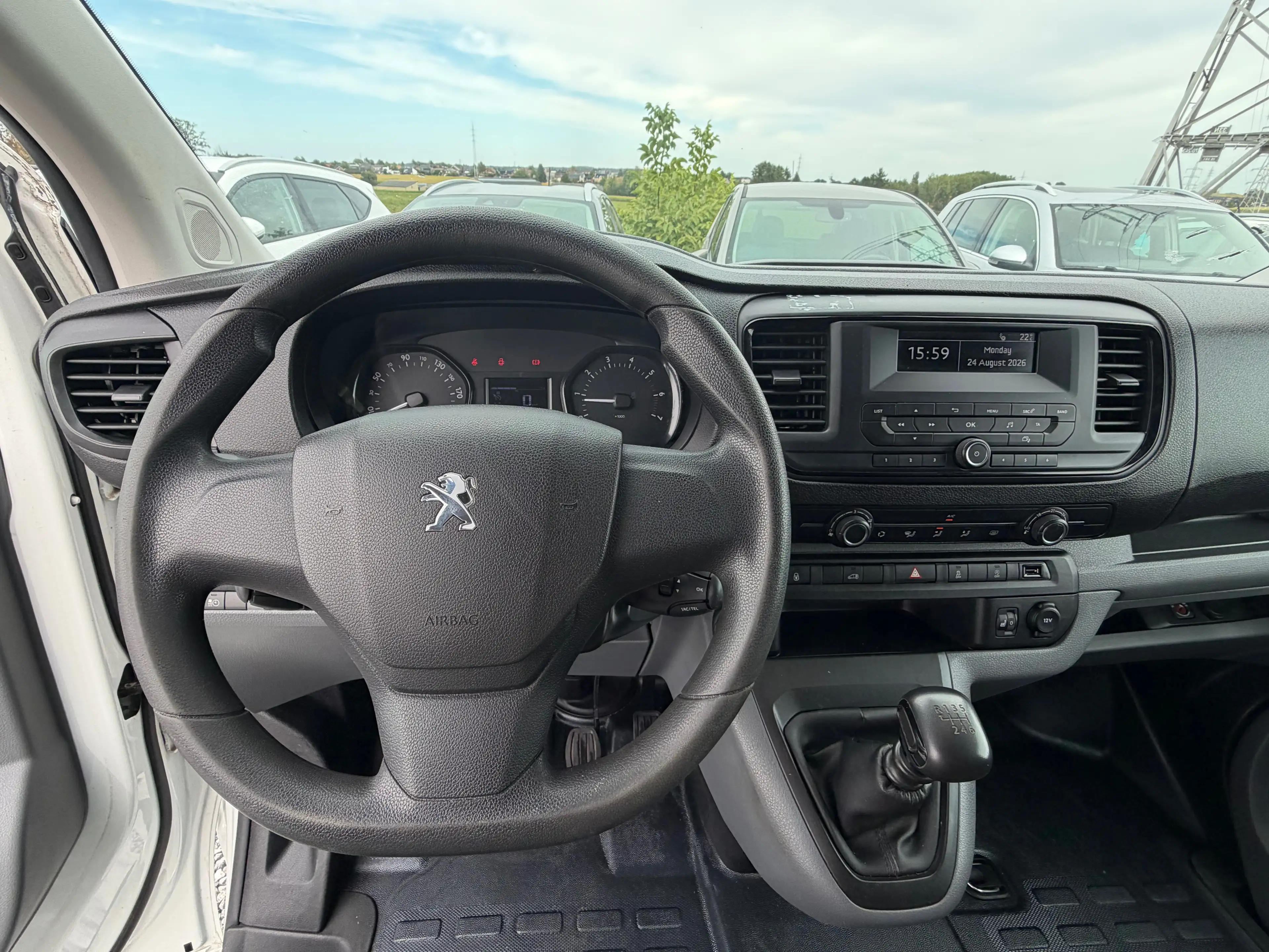 Peugeot Expert LONG CHASSIS - DOUBLE PORTE LATERAL - 3 PLACES - GARANTIE — photo 13