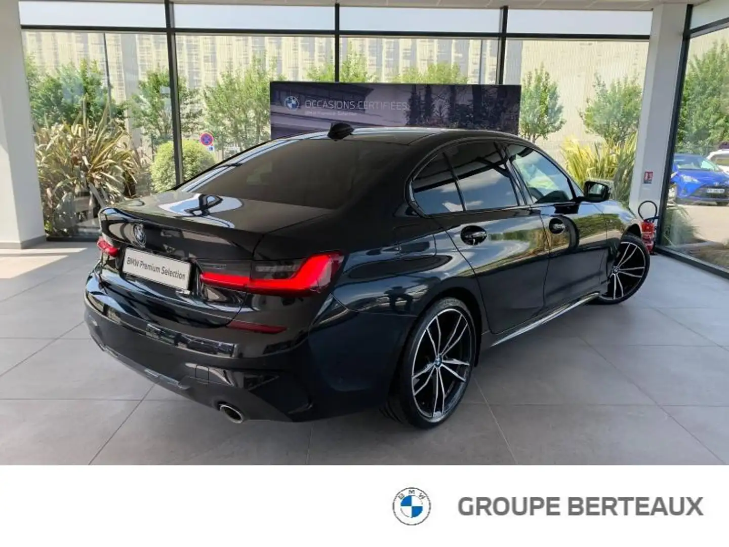 BMW 320 320dA 190ch M Sport Noir - 2