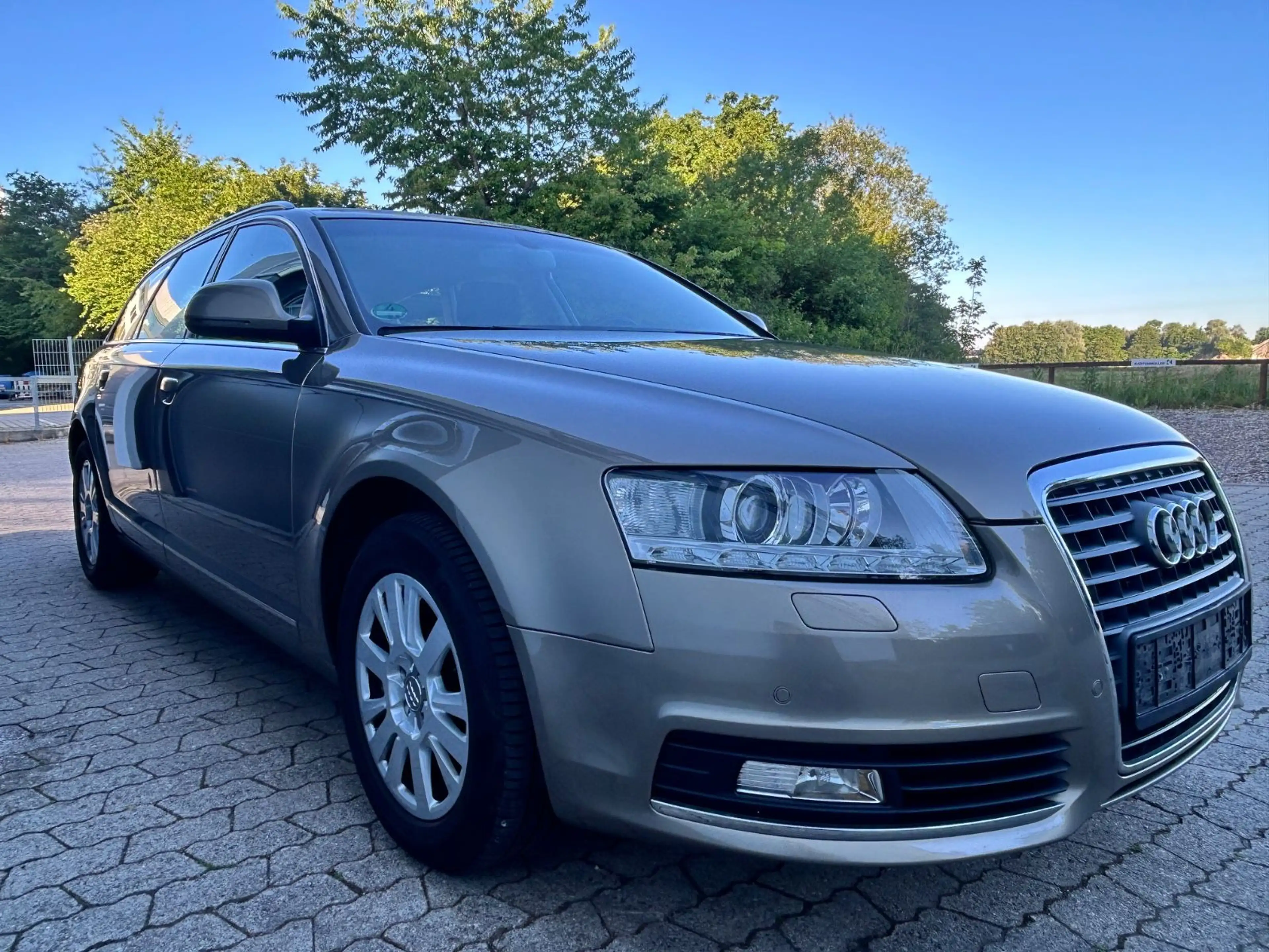 Audi A6 Avant 2.7 TDI 2.Hand  HU/AU 07/28  AHK abnehm — photo 14