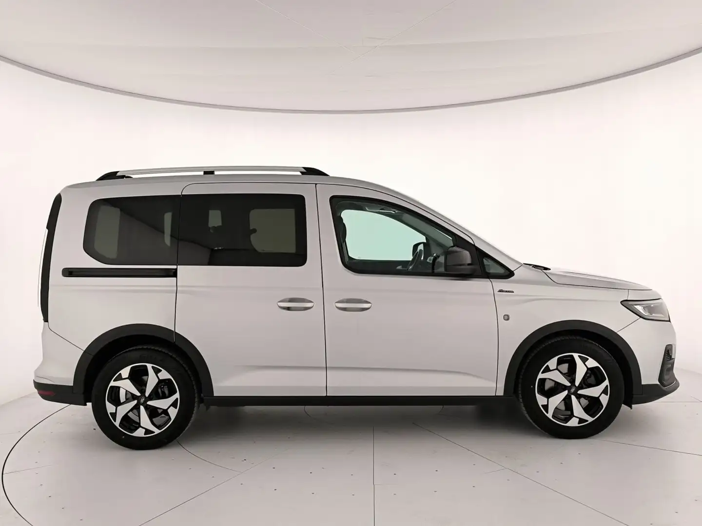 Ford Transit Tour V761 Active 2.0 Eblue 122cv 2WD Bianco - 2