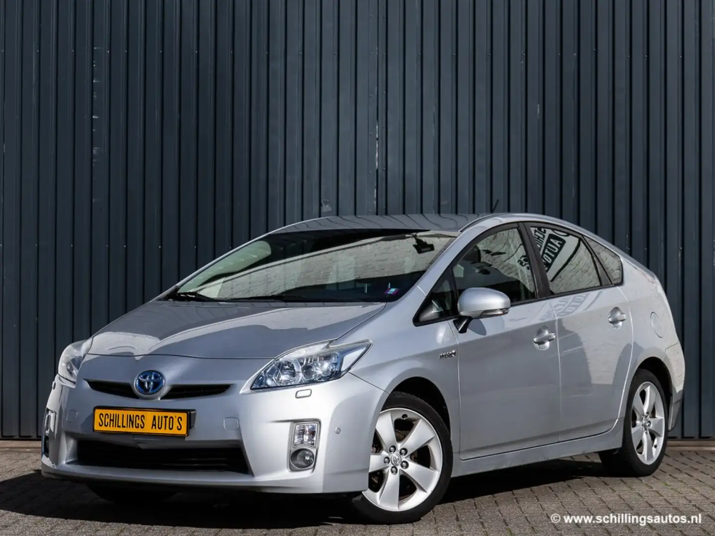 Toyota Prius 1.8 DYNAMIC Navi Camera HUD Airco-Ecc Argent - 1
