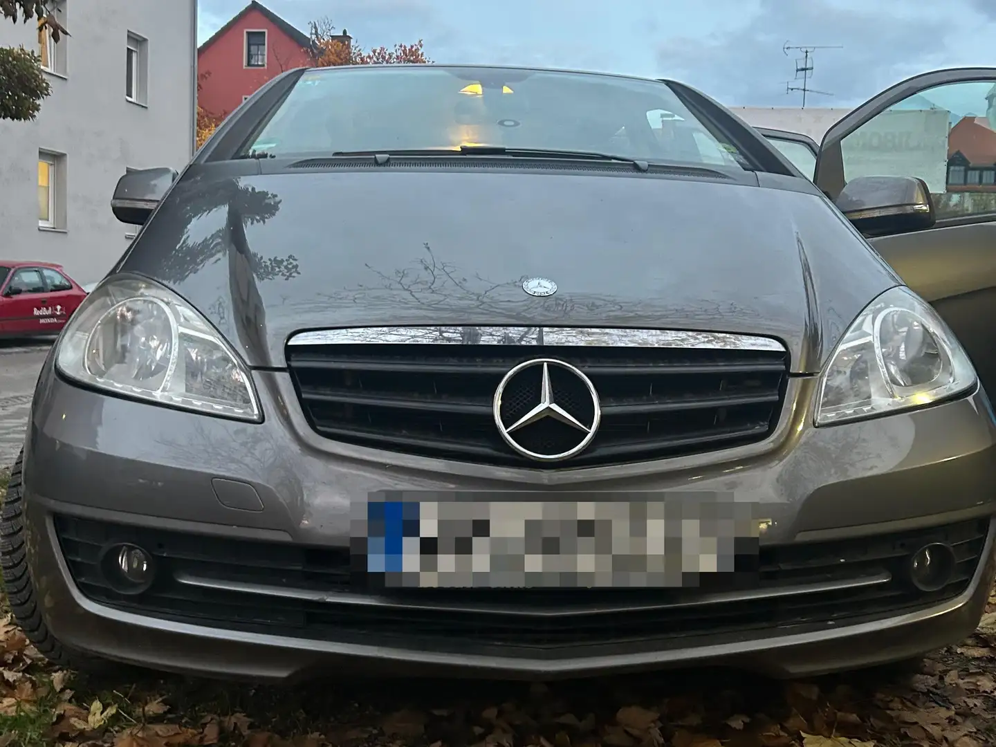 Mercedes-Benz A 180 A 180 CDI Grau - 1