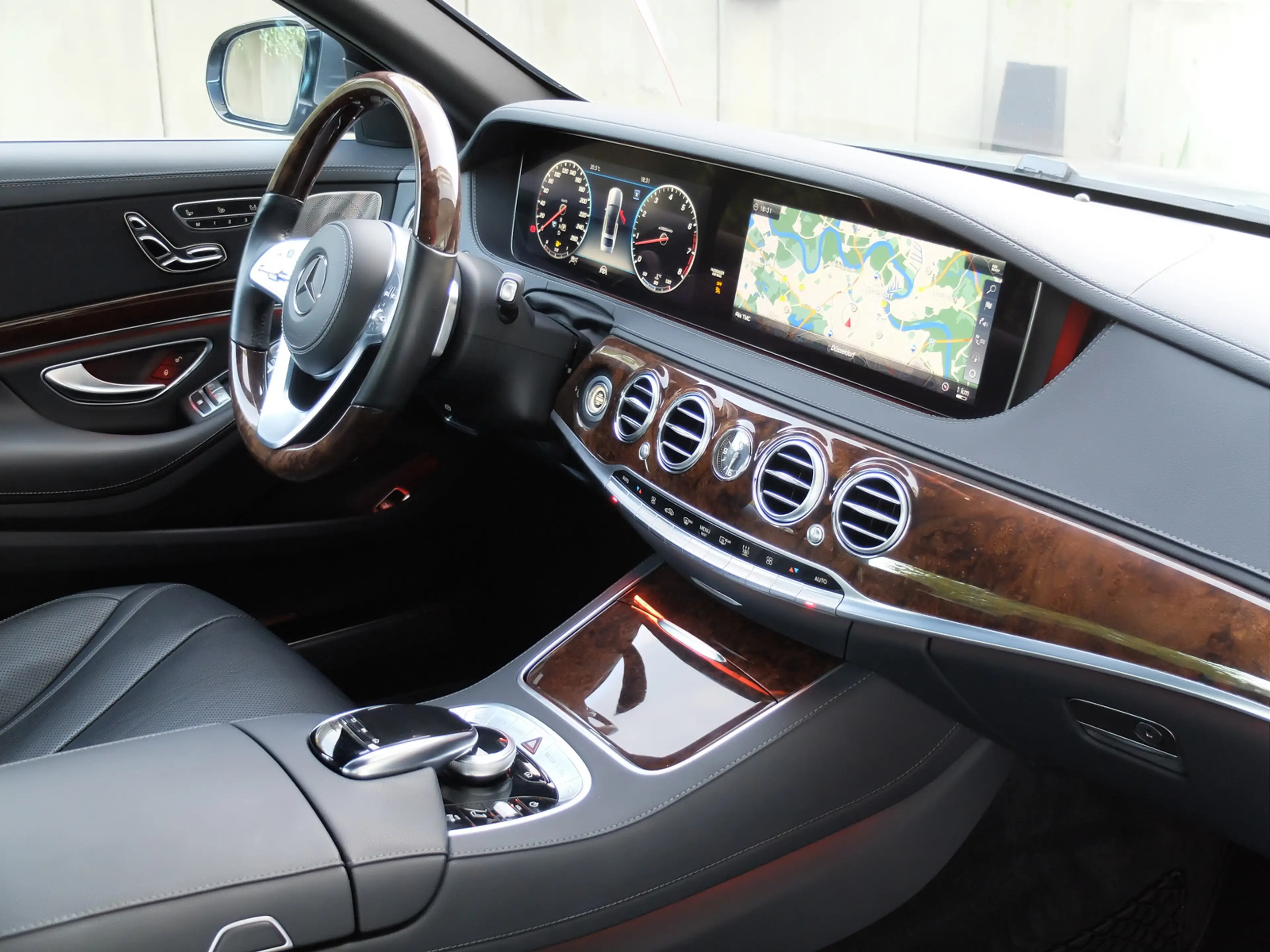Mercedes-Benz S 560 4Matic Mercedes Scheckheft — photo 15