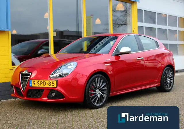 Alfa Romeo Giulietta 1.4 T Limited EditionRosso Competizione