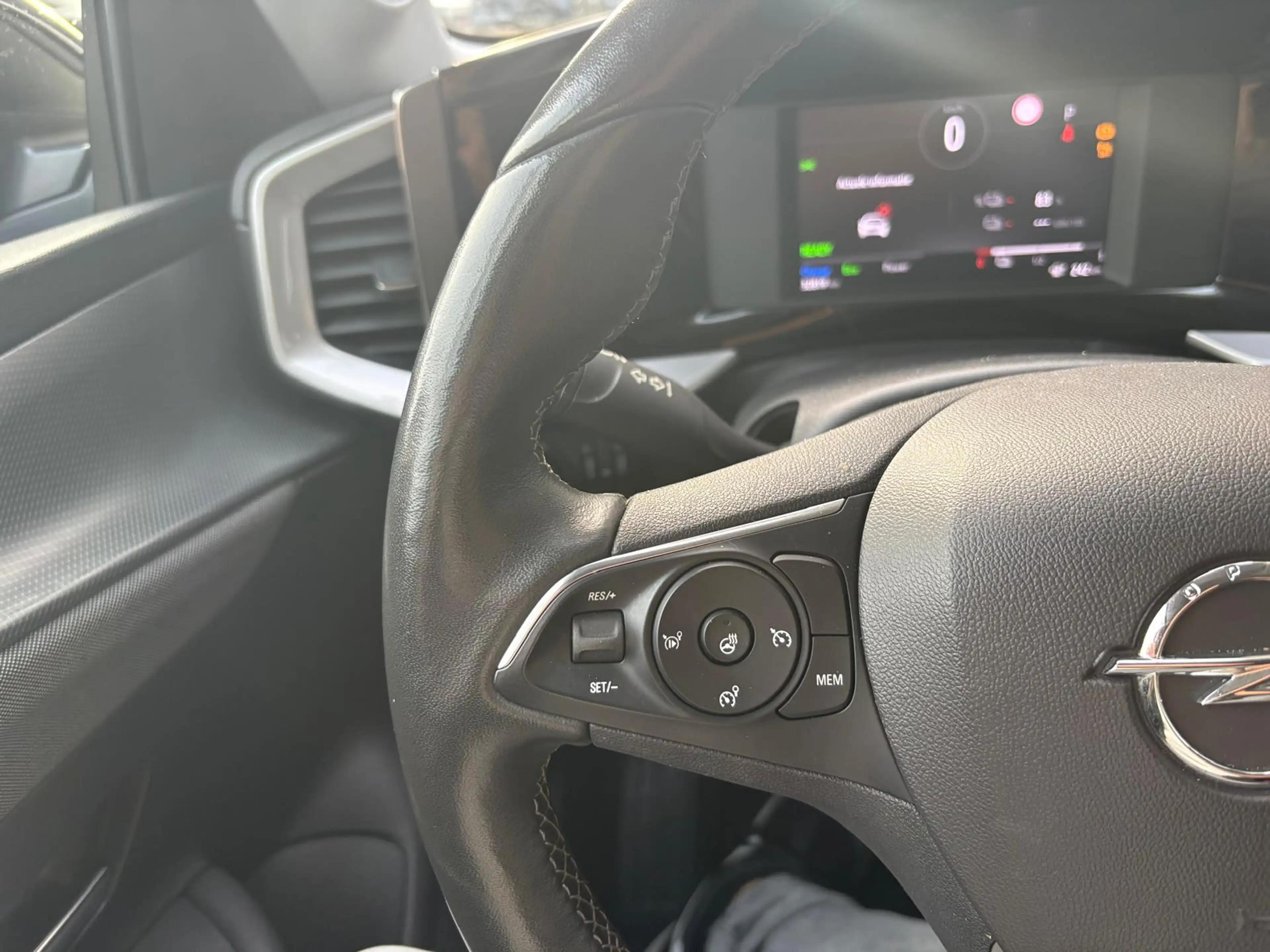 Opel Mokka-E Edition 50-kWh Camera/Stoel-stuurverwarming/Parkee — photo 14