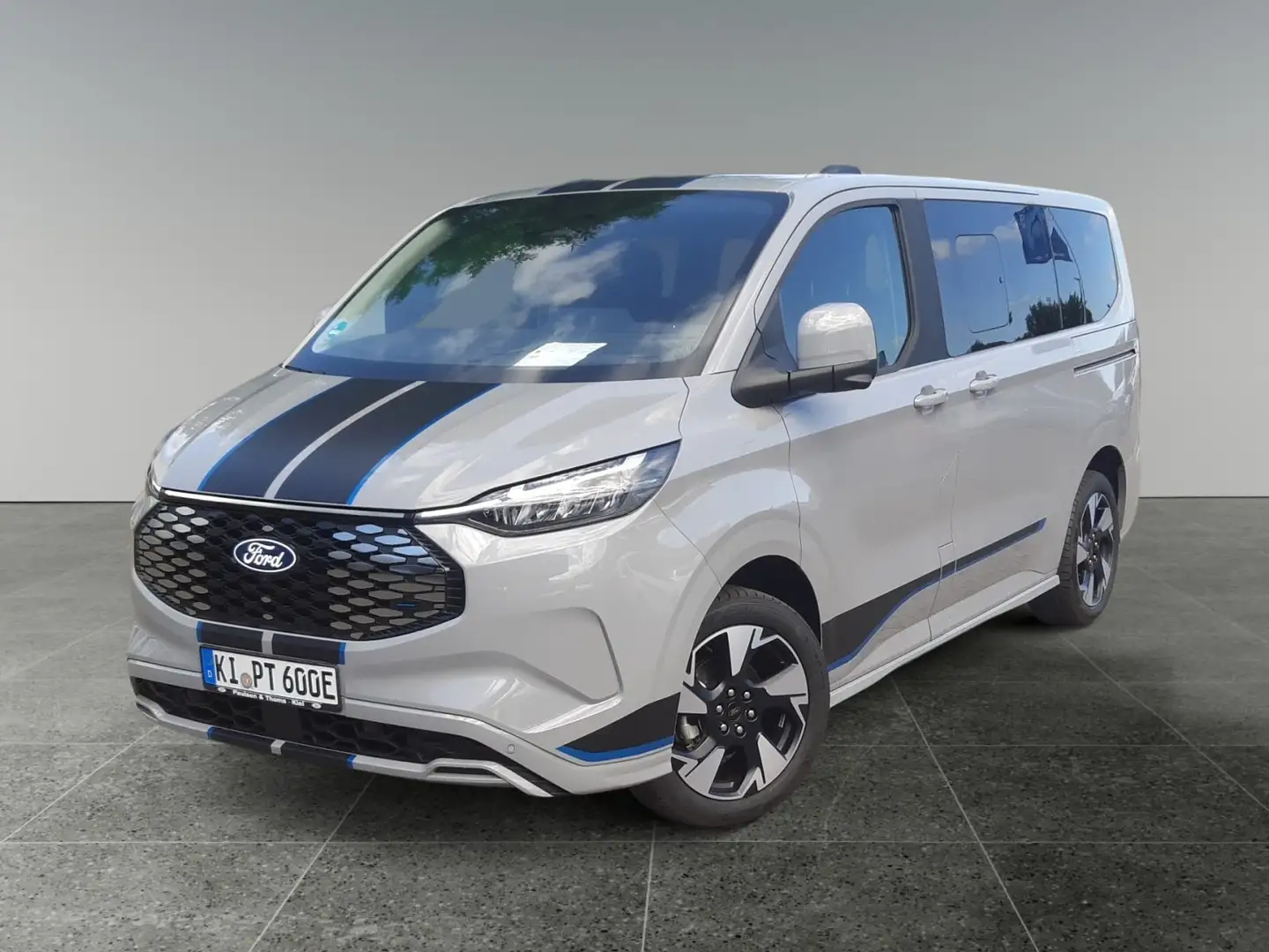 Ford Tourneo Custom e-Tourneo 340 L1H1 Sport Grijs - 1