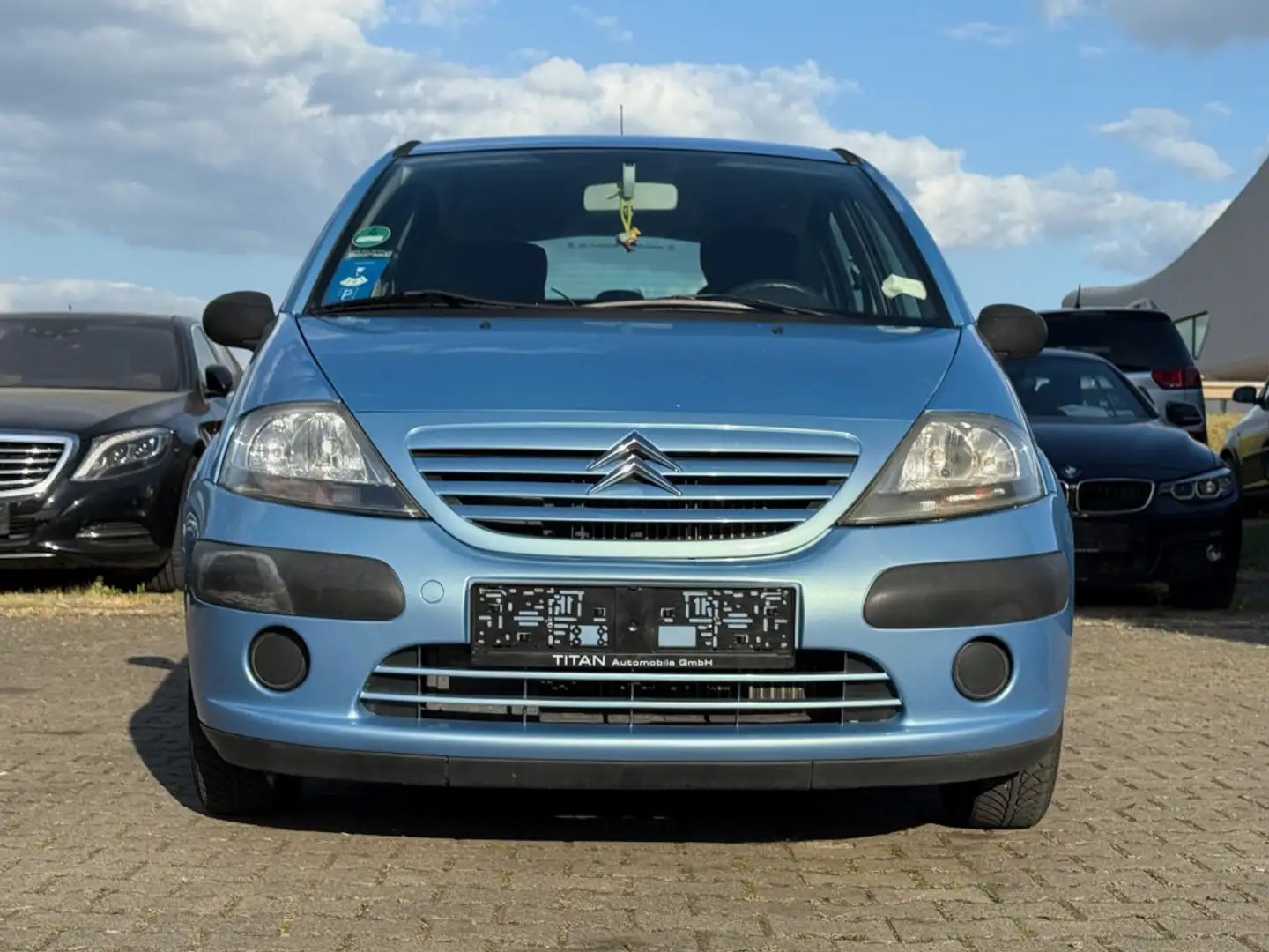 Citroen C3 1.1 SX TÜV neu elek. Fenster ZV Isofix 2.Hand Azul - 2