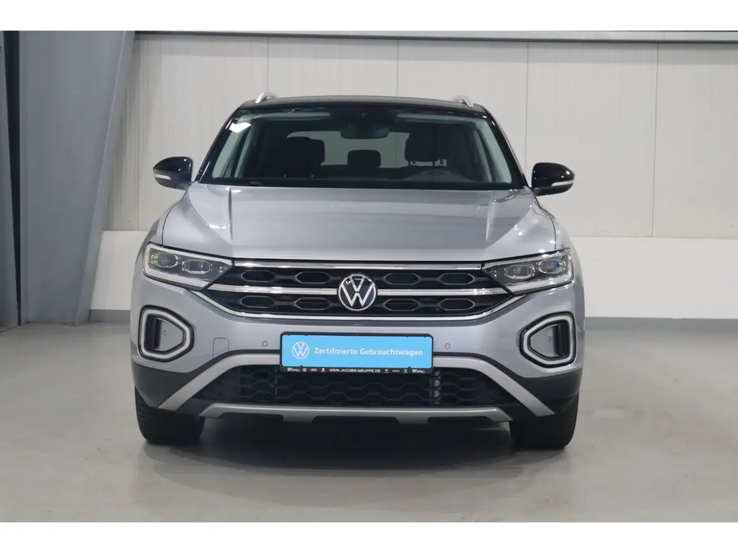 Volkswagen T-Roc 1.5 TSI DSG Navi*AHK*LED*ACC Style Zilver - 2
