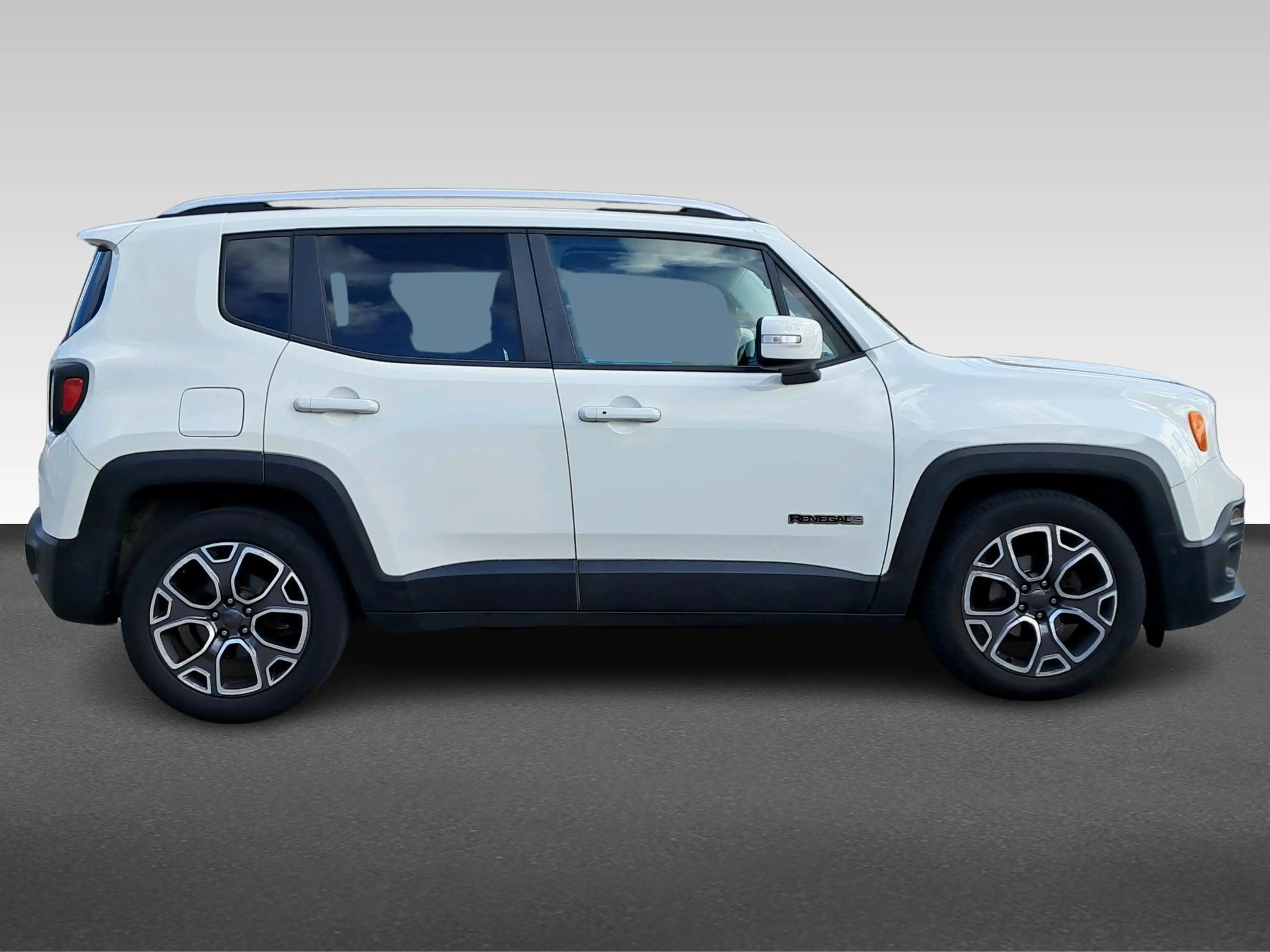 Jeep Renegade 1.4 MultiAir Limited — photo 9
