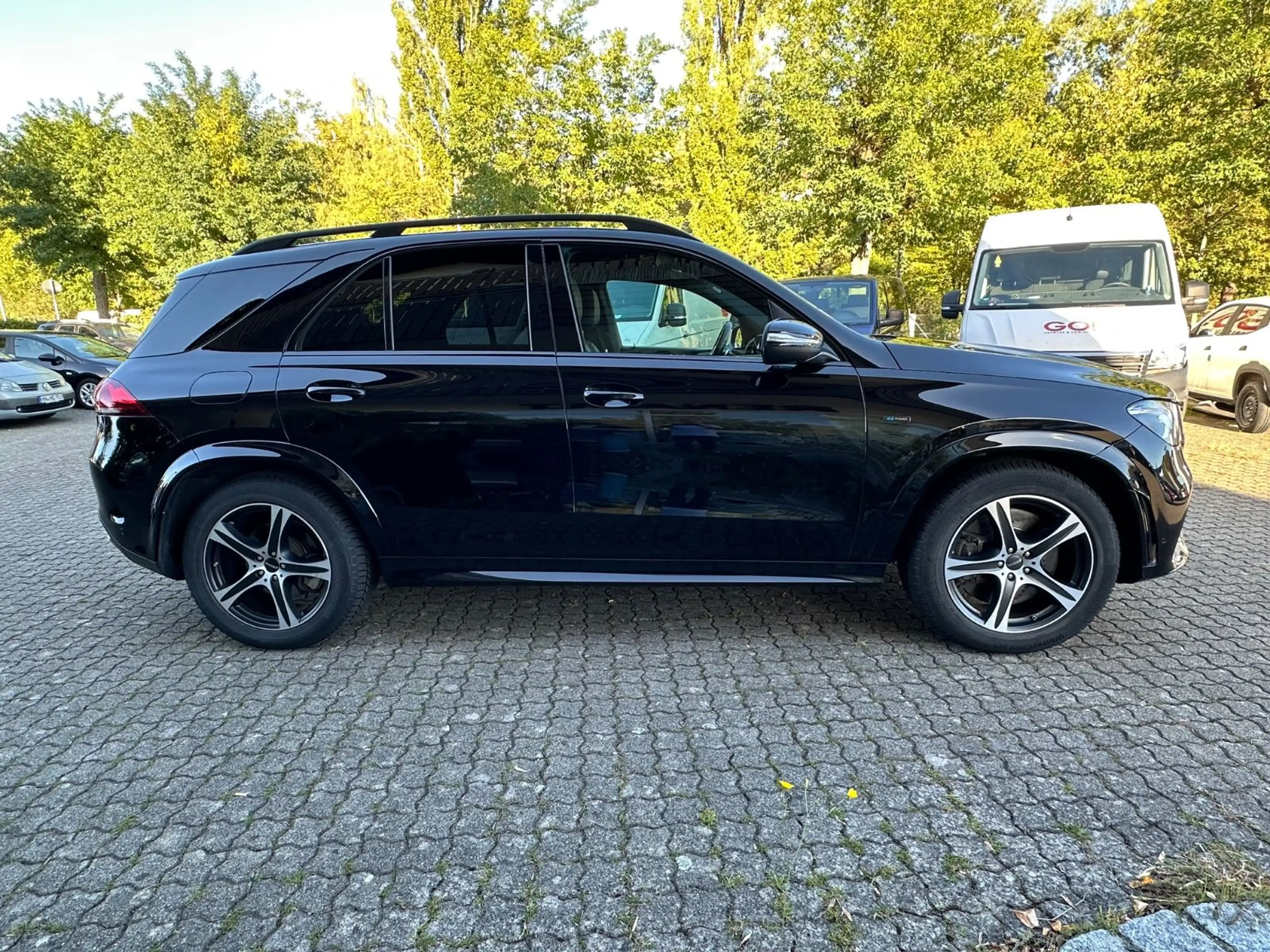 Mercedes-Benz GLE 350 de*4Matic*AMG*NIGHT*MBUX*AHK*EU6dT* — photo 7