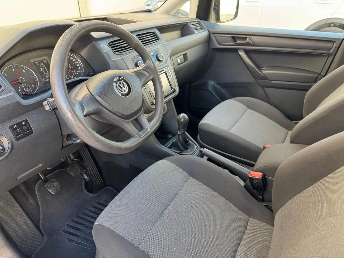 Volkswagen Caddy 2.0TDI Kombi Business 75kW Blanco - 2