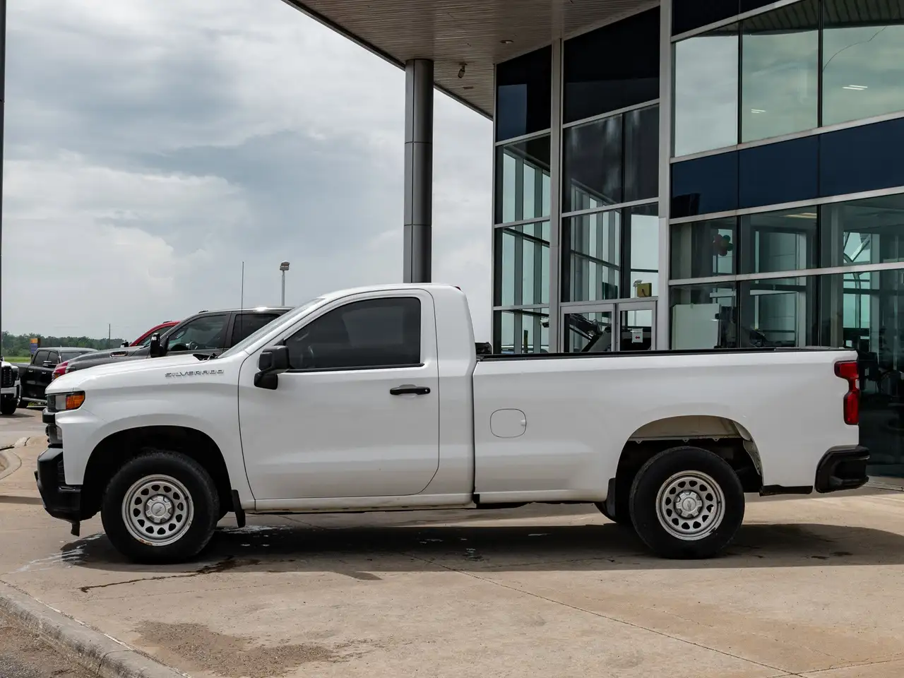 Chevrolet Silverado 1500 снимка Chevrolet Silverado 1500