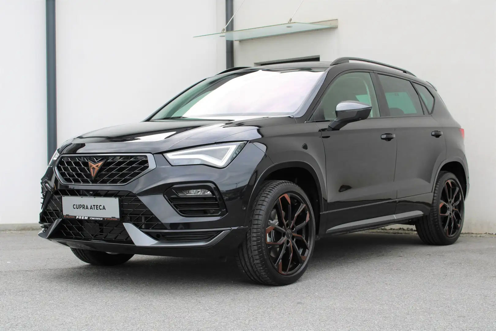 CUPRA Ateca 1.5 TSI DSG 150 mit perfekter Mehrausstattung! Schwarz - 2