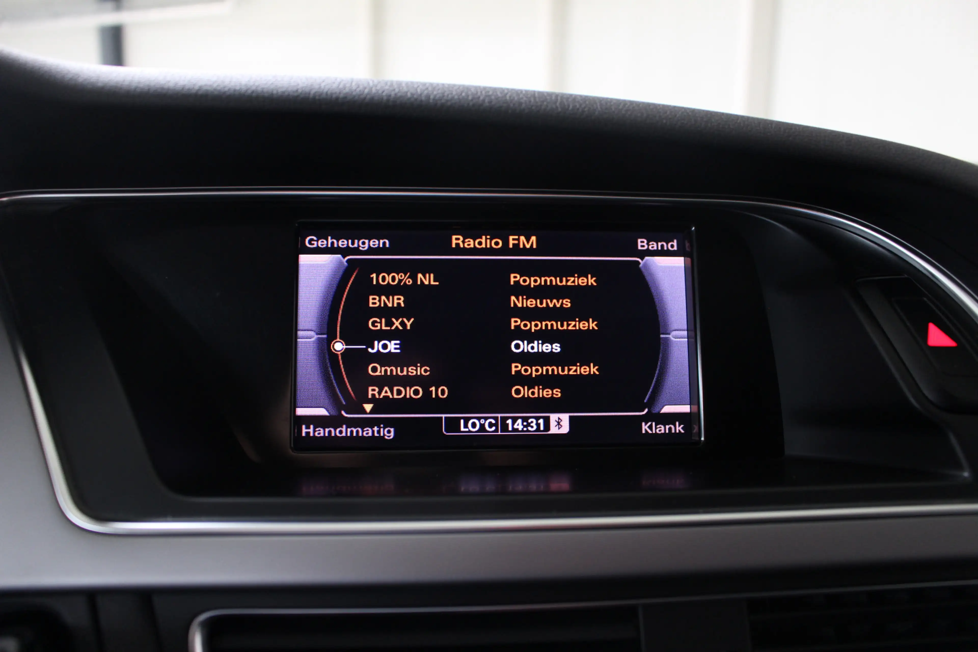Audi A4 Avant 1.8 TFSI Business Edition Automaat Navigatie — photo 14