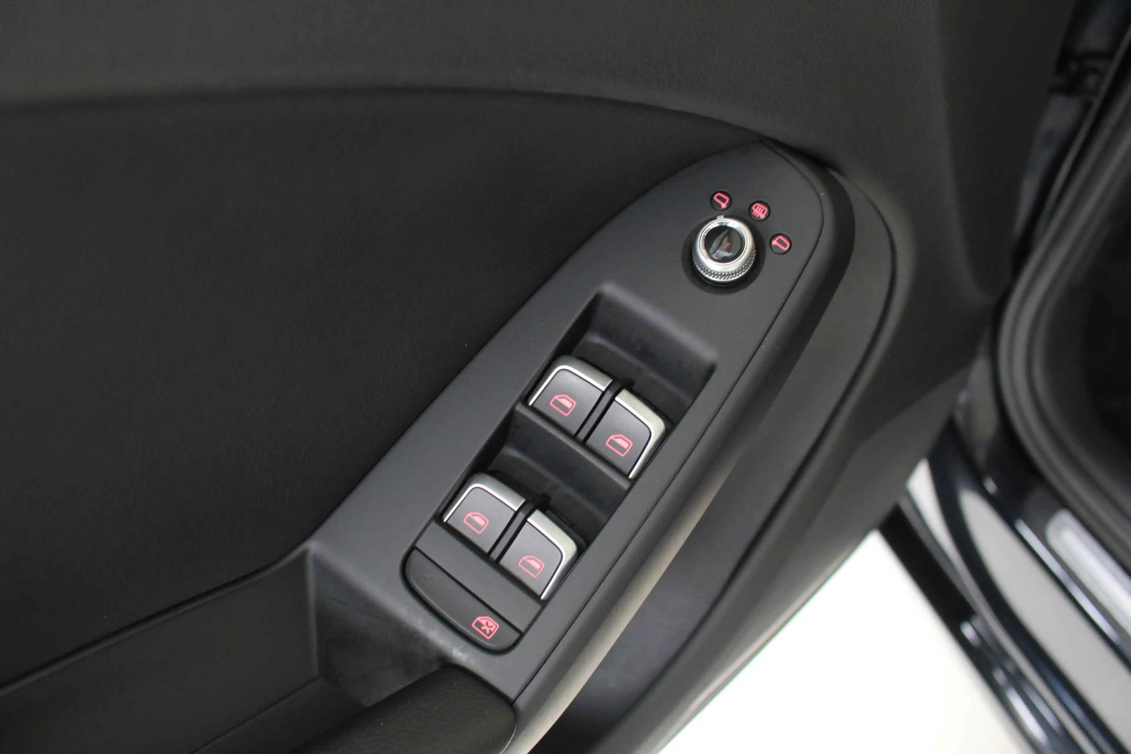 Audi A4 Avant 1.8 TFSI Business Edition Automaat Navigatie — photo 8