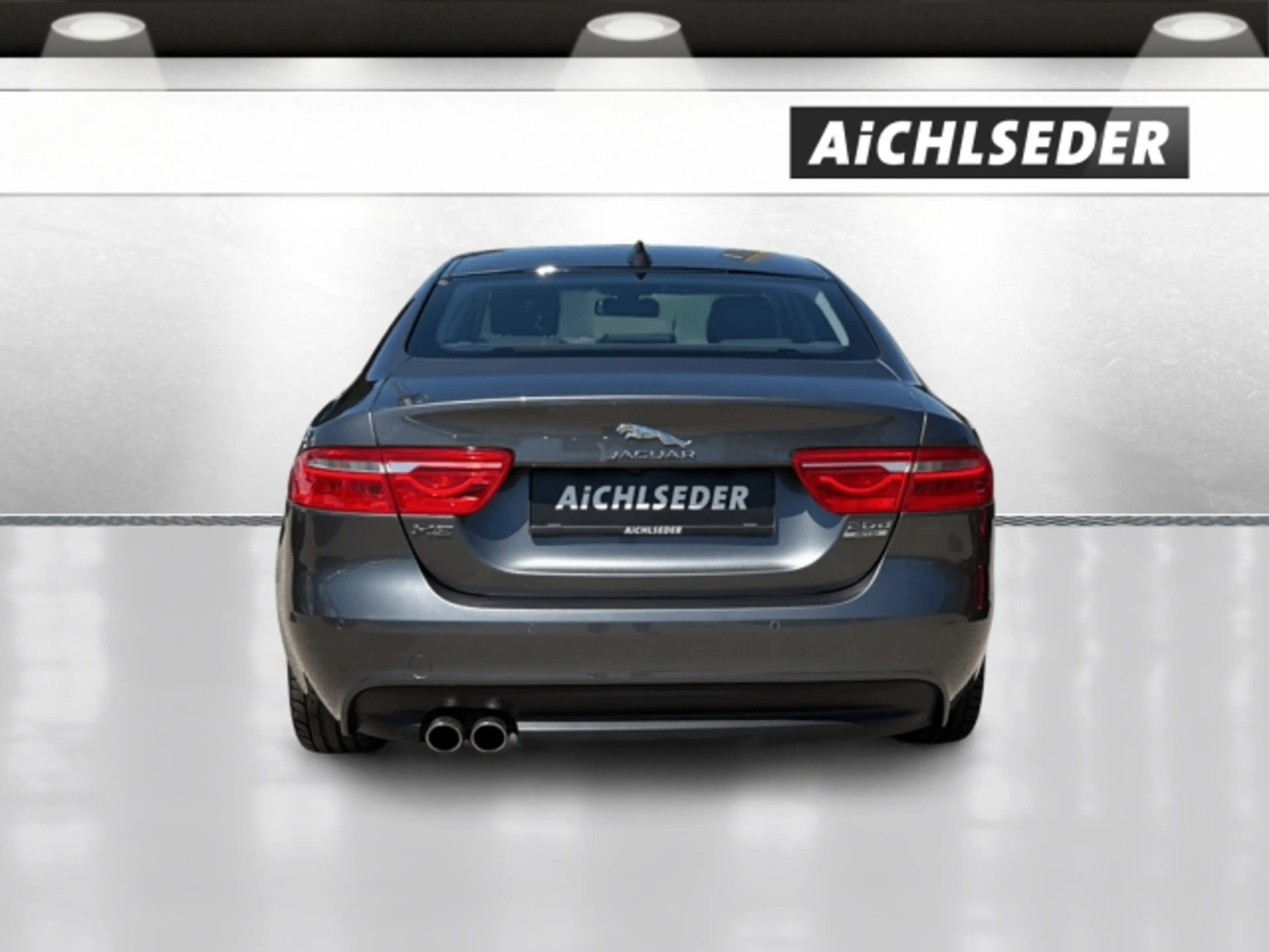 Jaguar XE 20d AWD AT Pure — photo 3