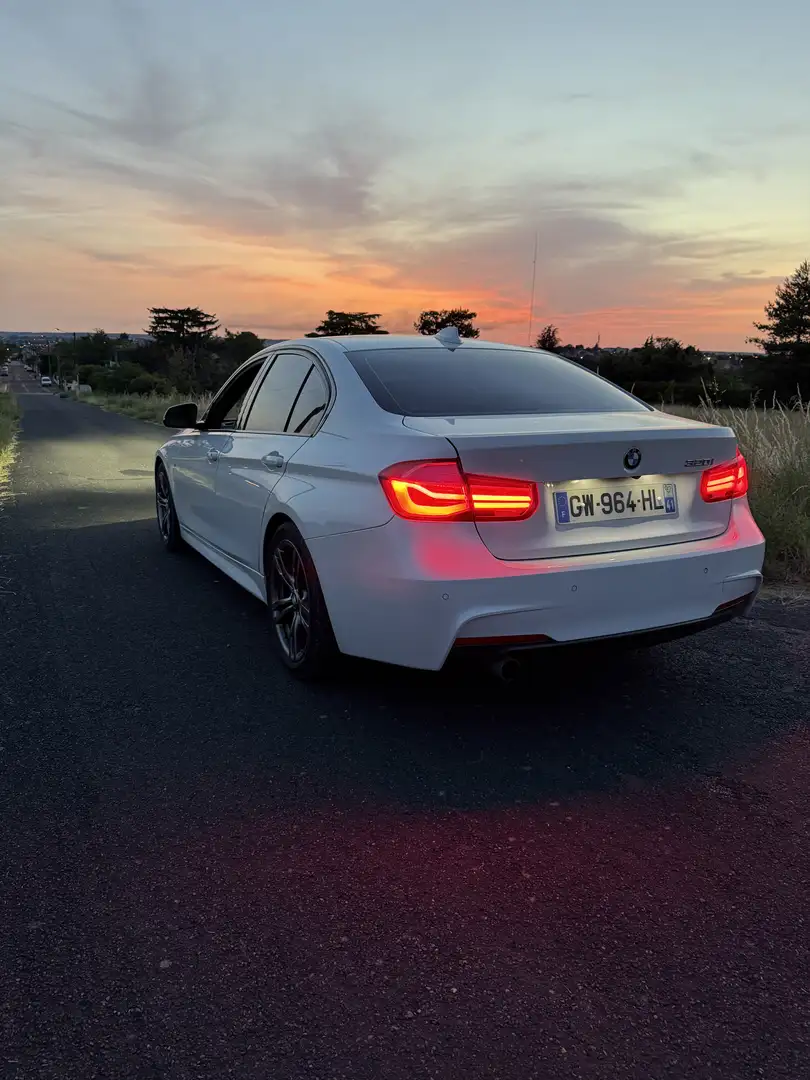 BMW 320 320i 184 ch M Sport A - 1