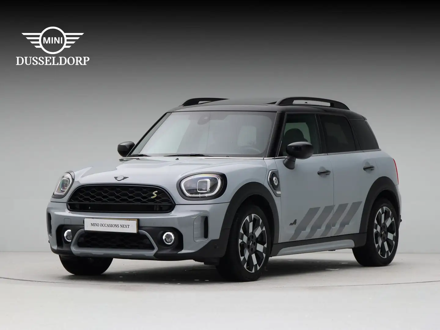 MINI Cooper SE Countryman ALL4 Untamed Edition Grijs - 1