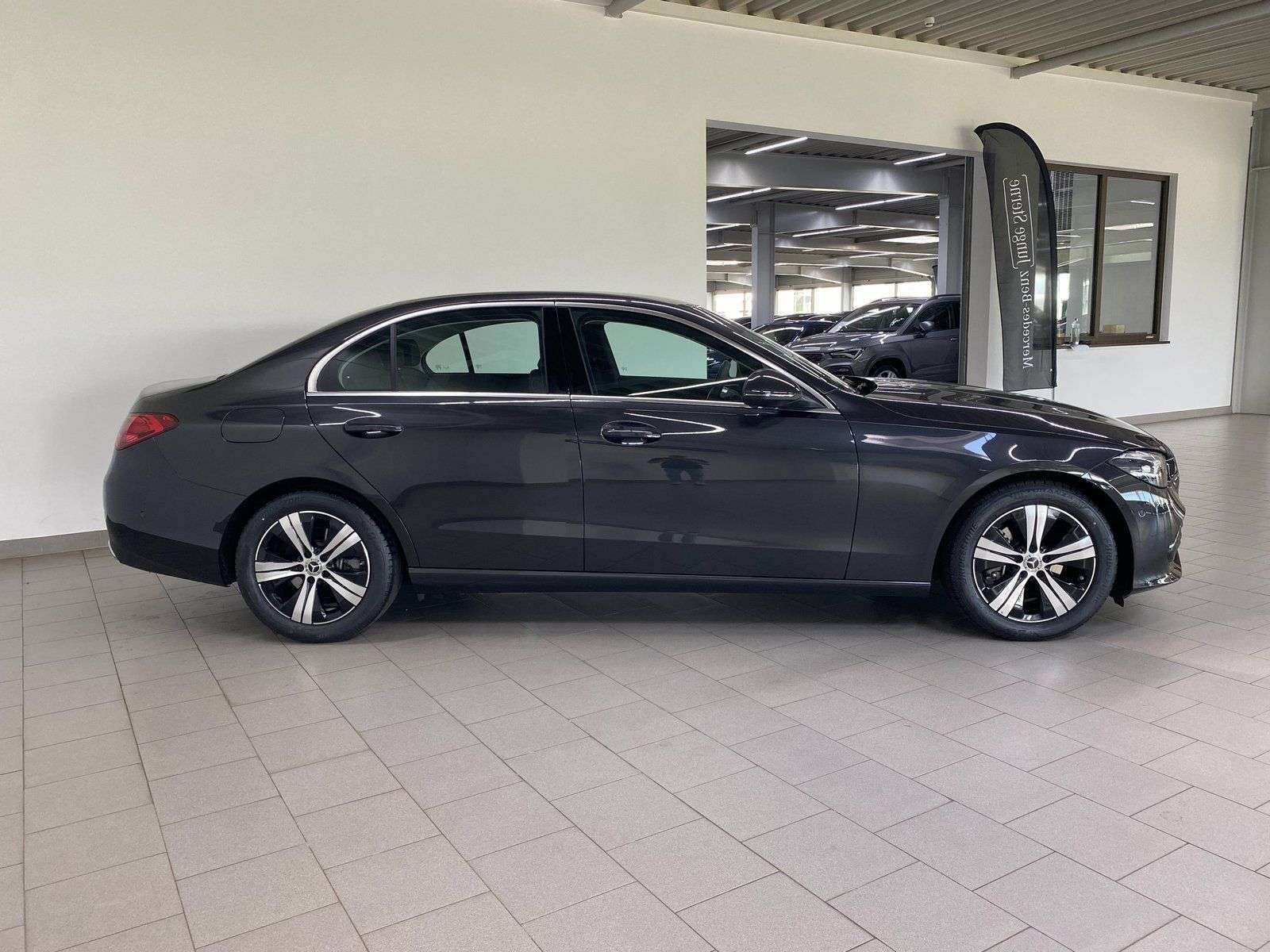 Mercedes-Benz C 180